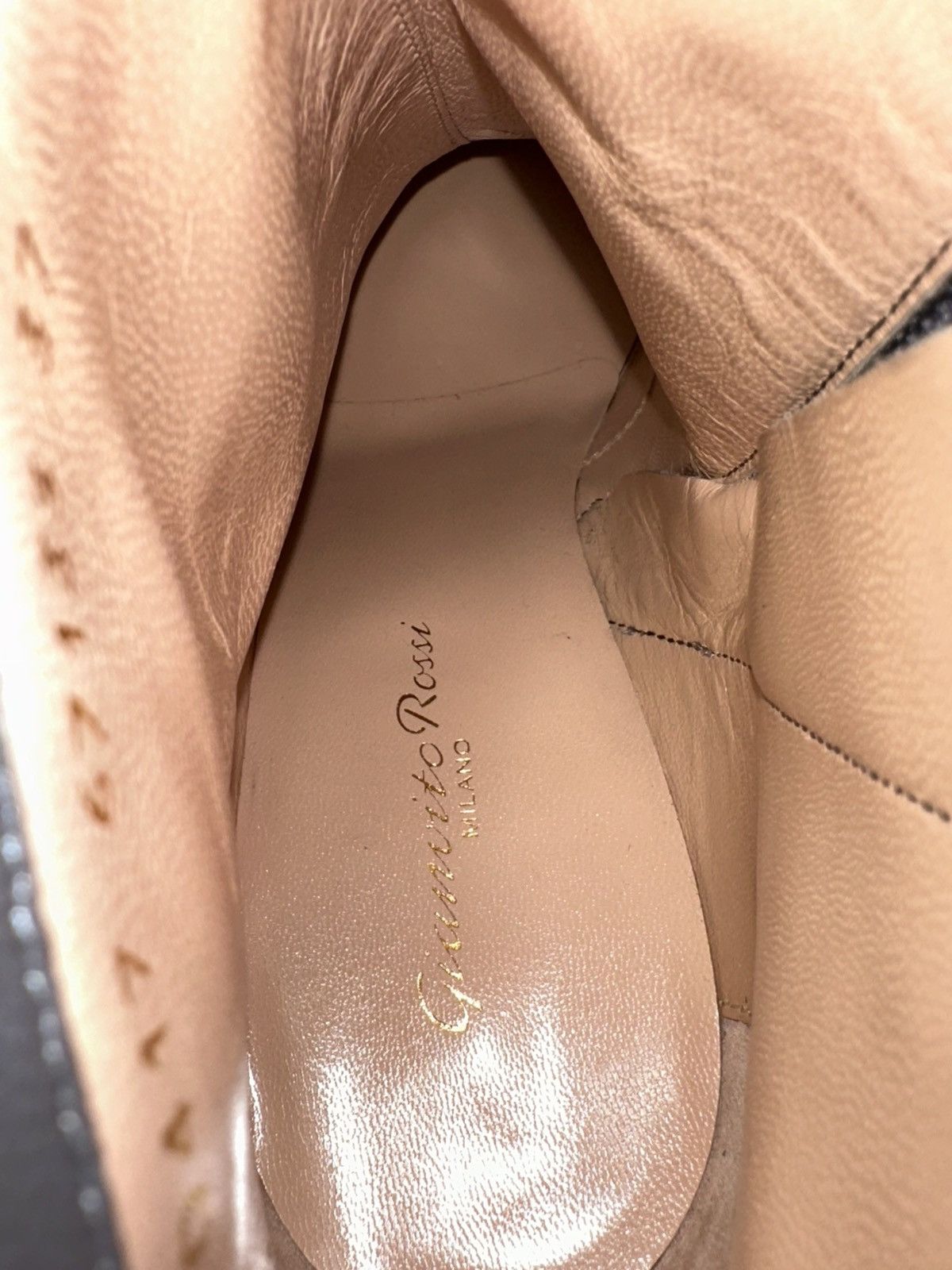 Gianvito Rossi bottines à talons Gianvito Rossi en cuir vernis gris 37 Size US 6 / IT 36 - 12 Thumbnail