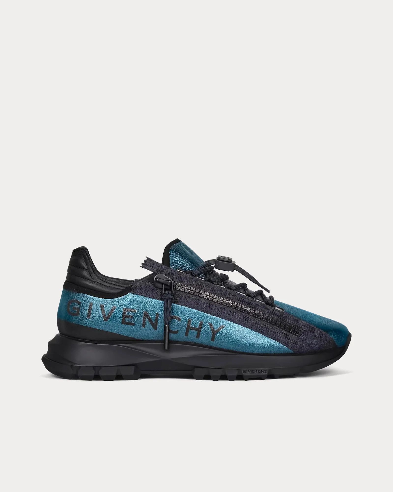 o1w1db10325 Spectre Zip Runners in Black/Silver