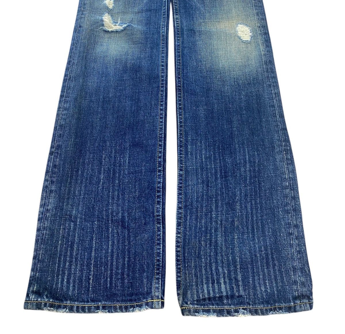 Camel Sweet Camel Blue Wash Distressed Style Straight Leg Jeans Size US 28 / EU 44 - 5 Thumbnail