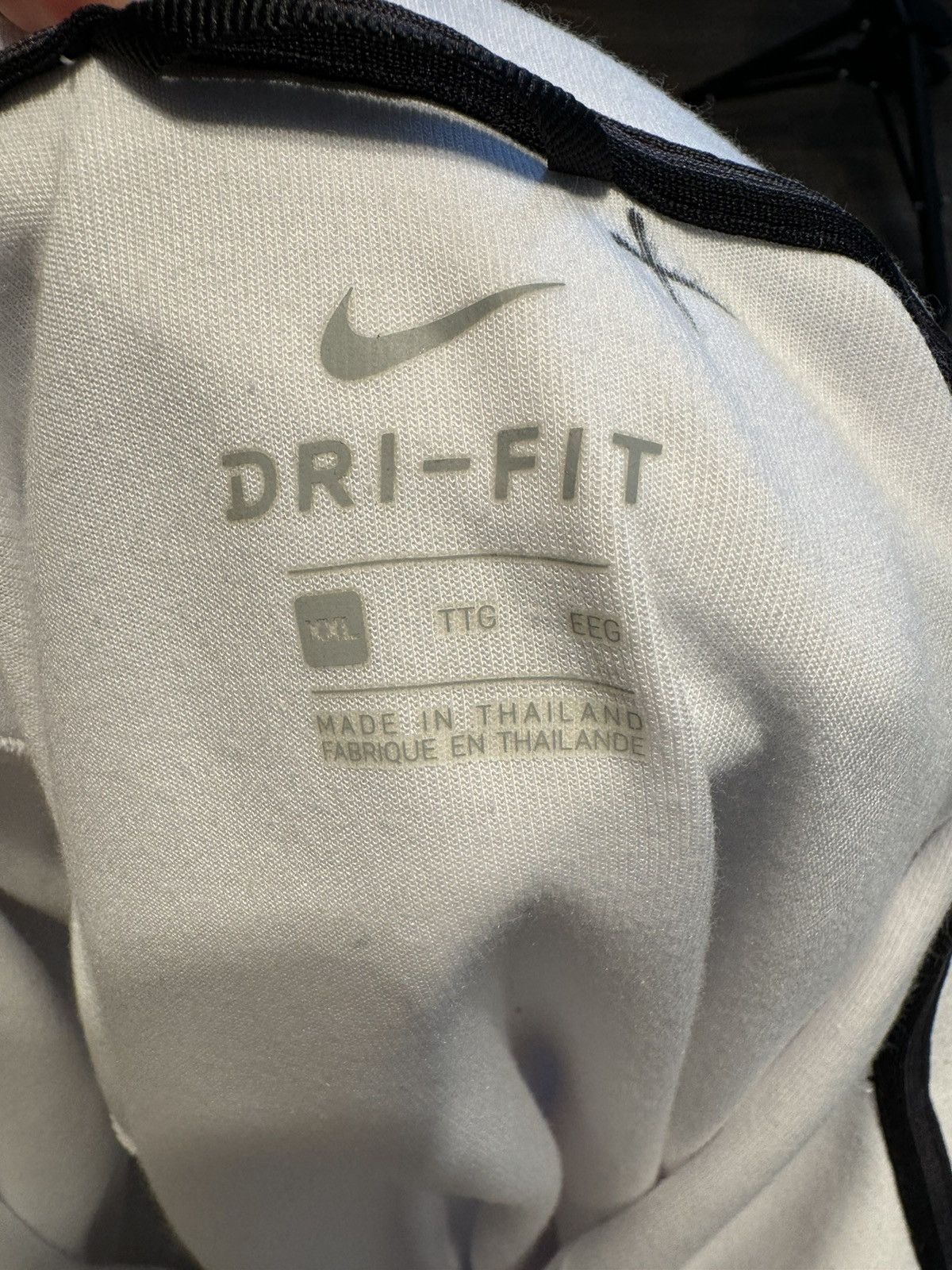 Nike Nike Dri-fit Showtime Full-zip Hoodie Men Size XXL White Size US XXL / EU 58 / 5 - 7 Thumbnail