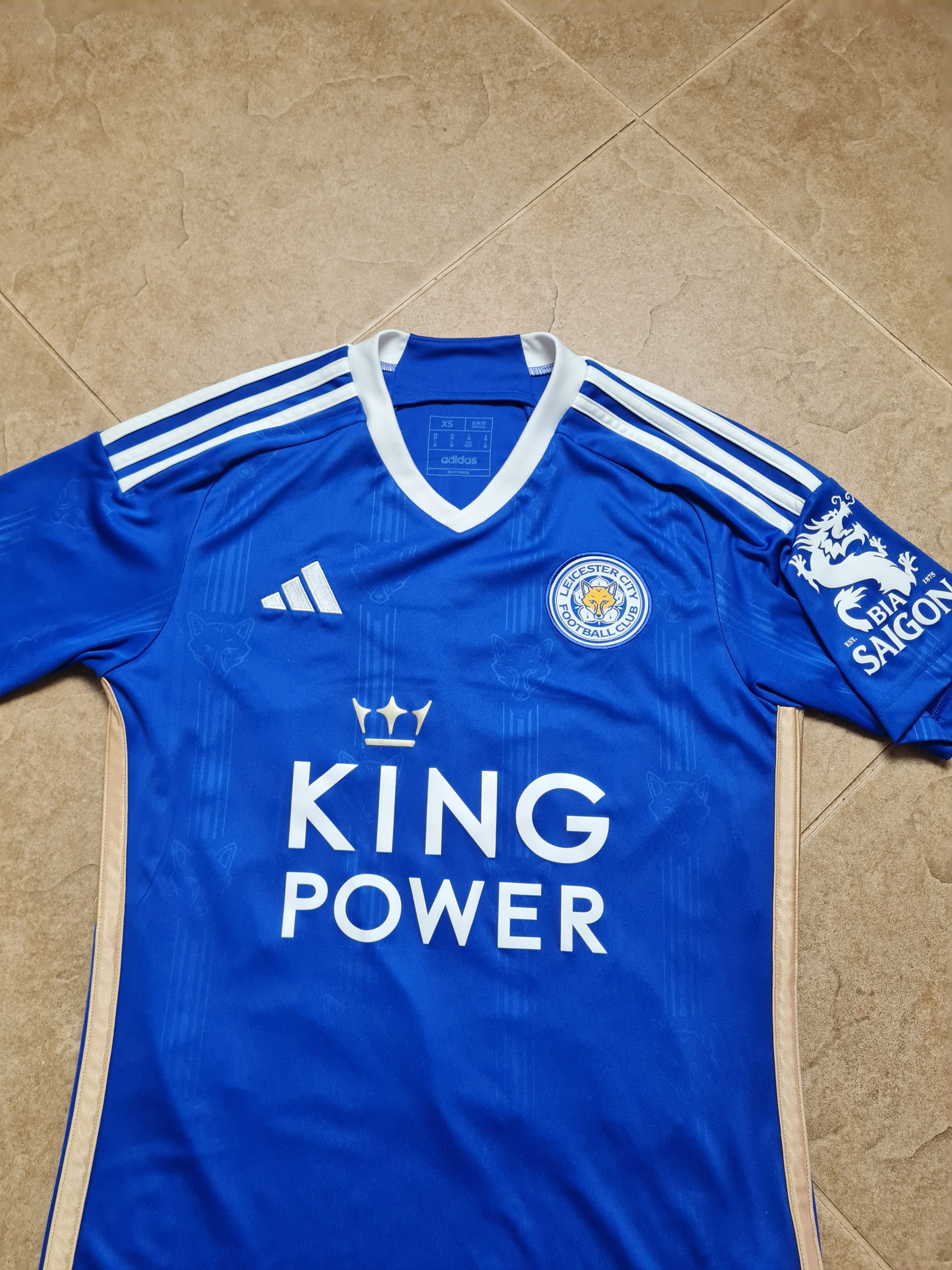 Adidas Adidas Leicester City 23/24 DEWSBURY-HALL #22 Soccer Shirt Size US XS / EU 42 / 0 - 2 Thumbnail