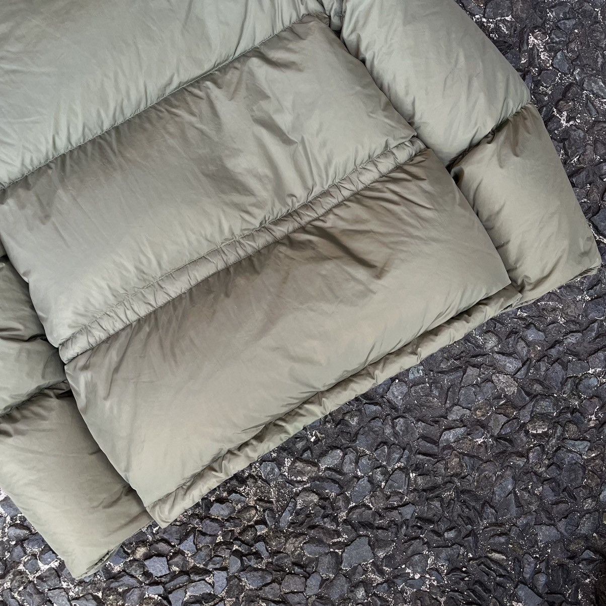 Marithe + Francois Girbaud Marithe Francois Girbaud Concealed Pocket Goose Down Jacket Size M / US 6-8 / IT 42-44 - 17 Thumbnail