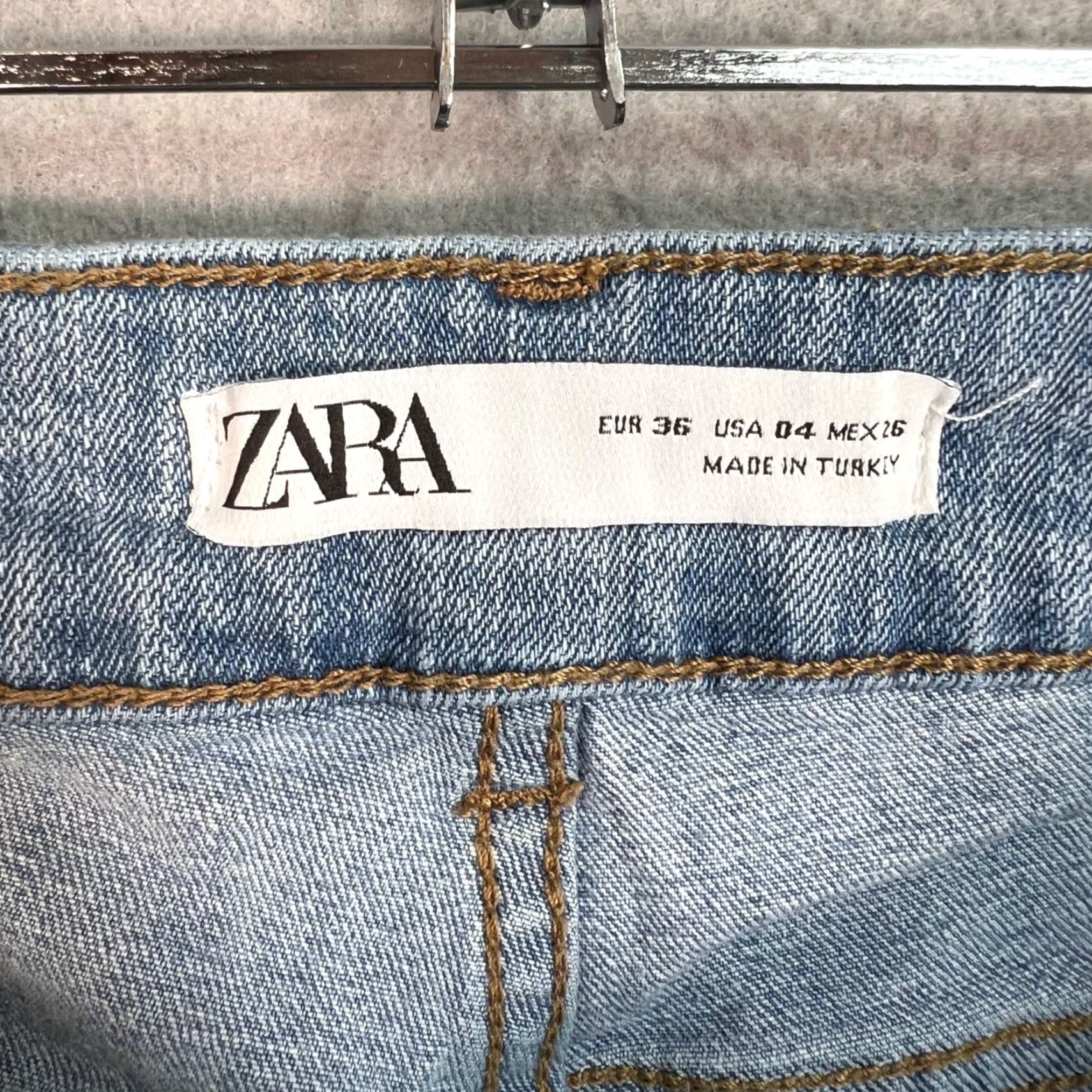 Zara VINTAGE Zara Beaded Side Stripe Skinny Jeans Womens Size 4 Blue Denim Adult Women Slim Fit 27in Inseam Jeans Size 27" / US 4 / IT 40 - 3 Thumbnail
