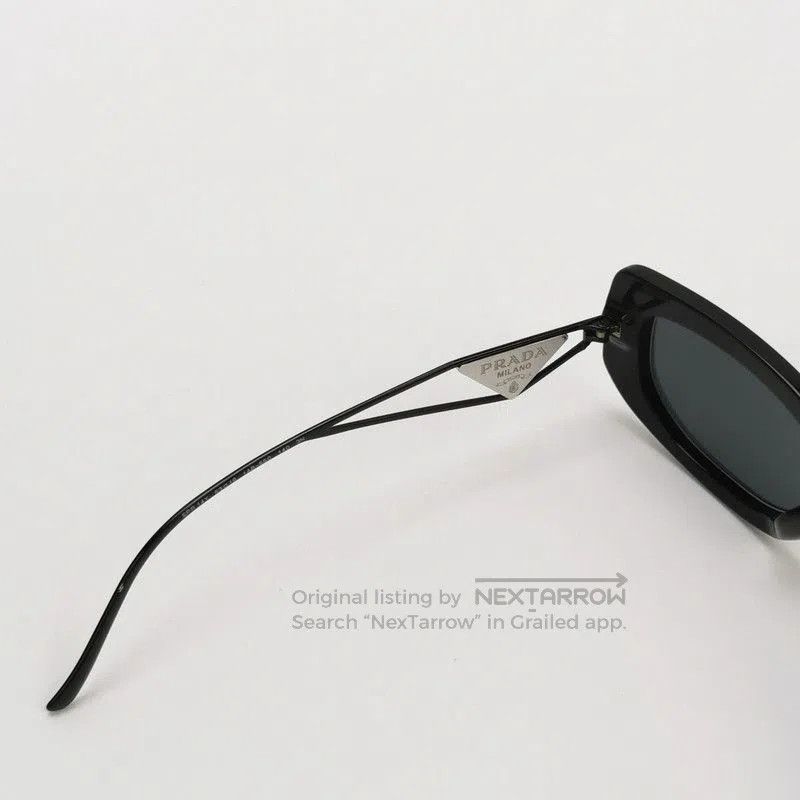 Prada Prada Triangle Logo Black Sunglasses. Size ONE SIZE - 6 Thumbnail