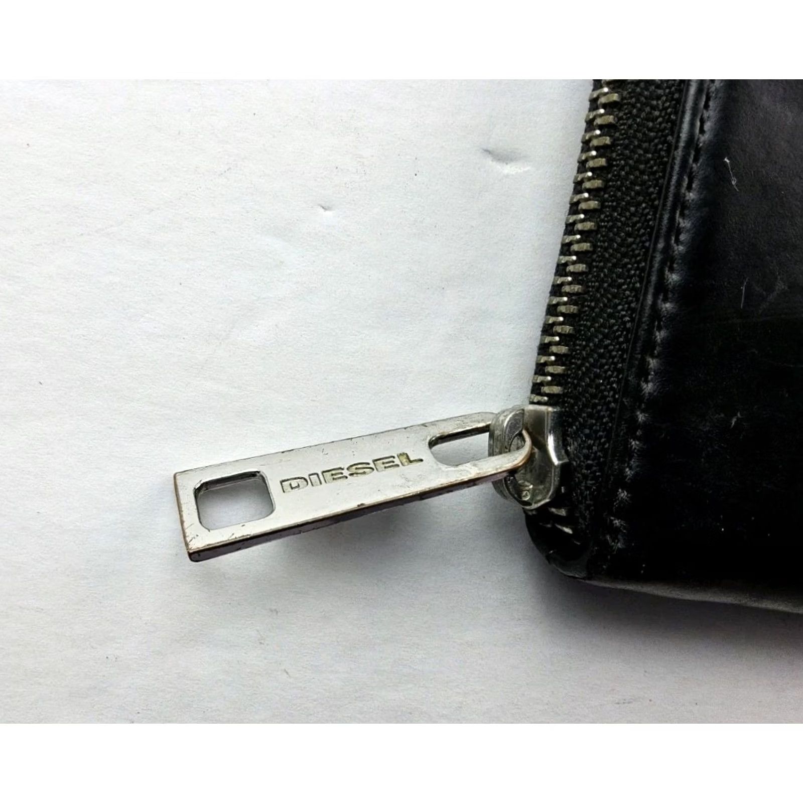 Diesel Diesel Wallet Zip-Around Leather Black Unisex Smooth 7.5x4 Boys/Girls Mens/Womens? Size ONE SIZE - 4 Thumbnail