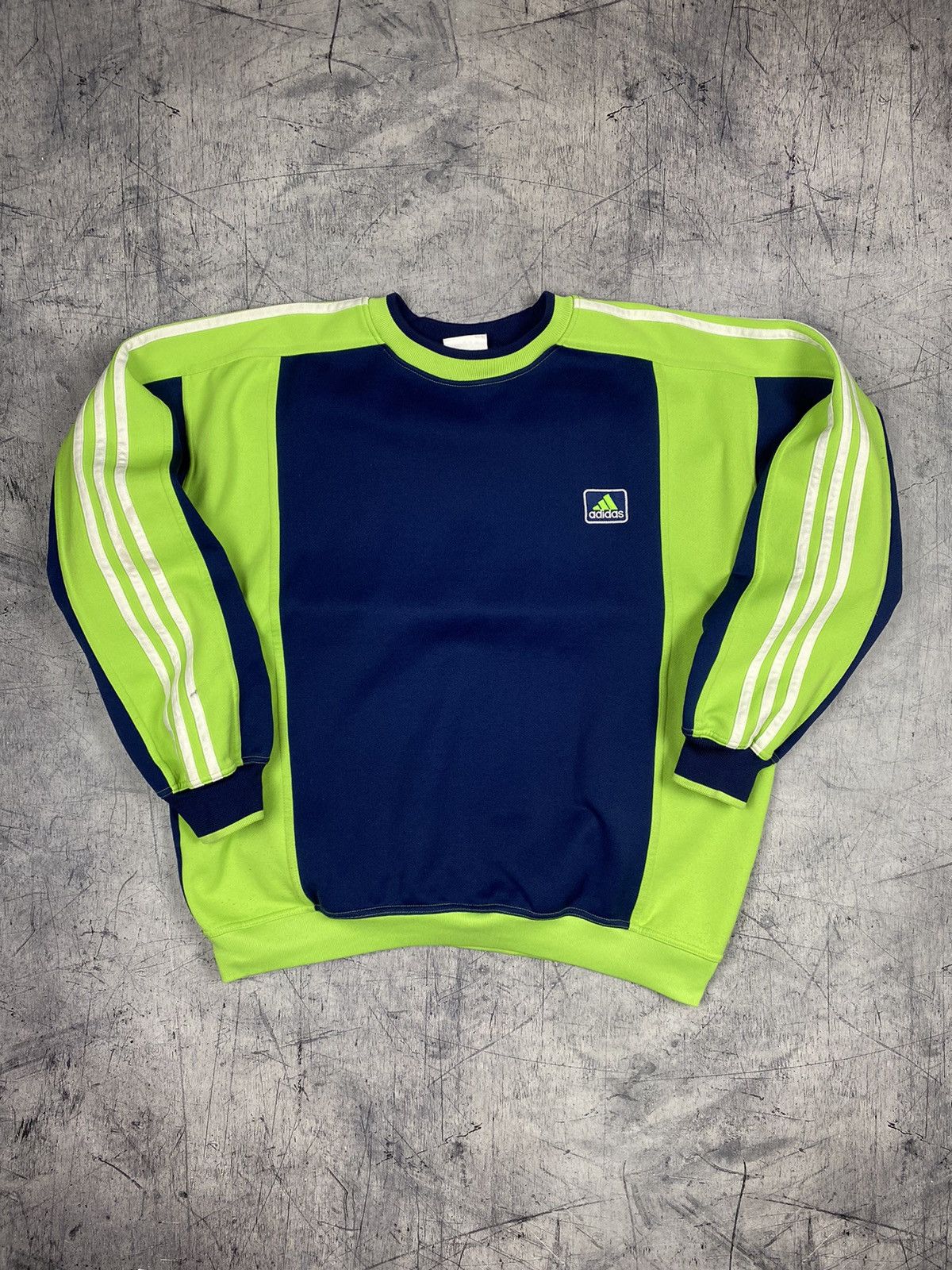 Adidas Vintage 90s Adidas Sweatshirt Size US M / EU 48-50 / 2 - 2 Thumbnail