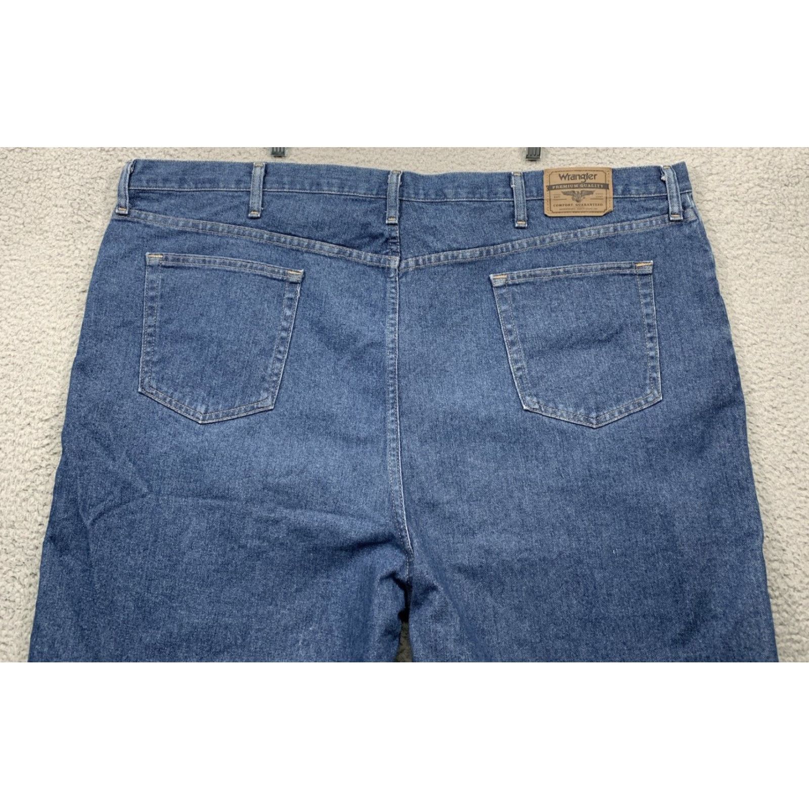 Wrangler Wrangler Denim Shorts Mens 48W Blue Work Wear Relaxed Comfort Casual 5-Pocket High Rise 9.5in Inseam 100% Cotton Jeans Size US 32 / EU 48 - 5 Thumbnail
