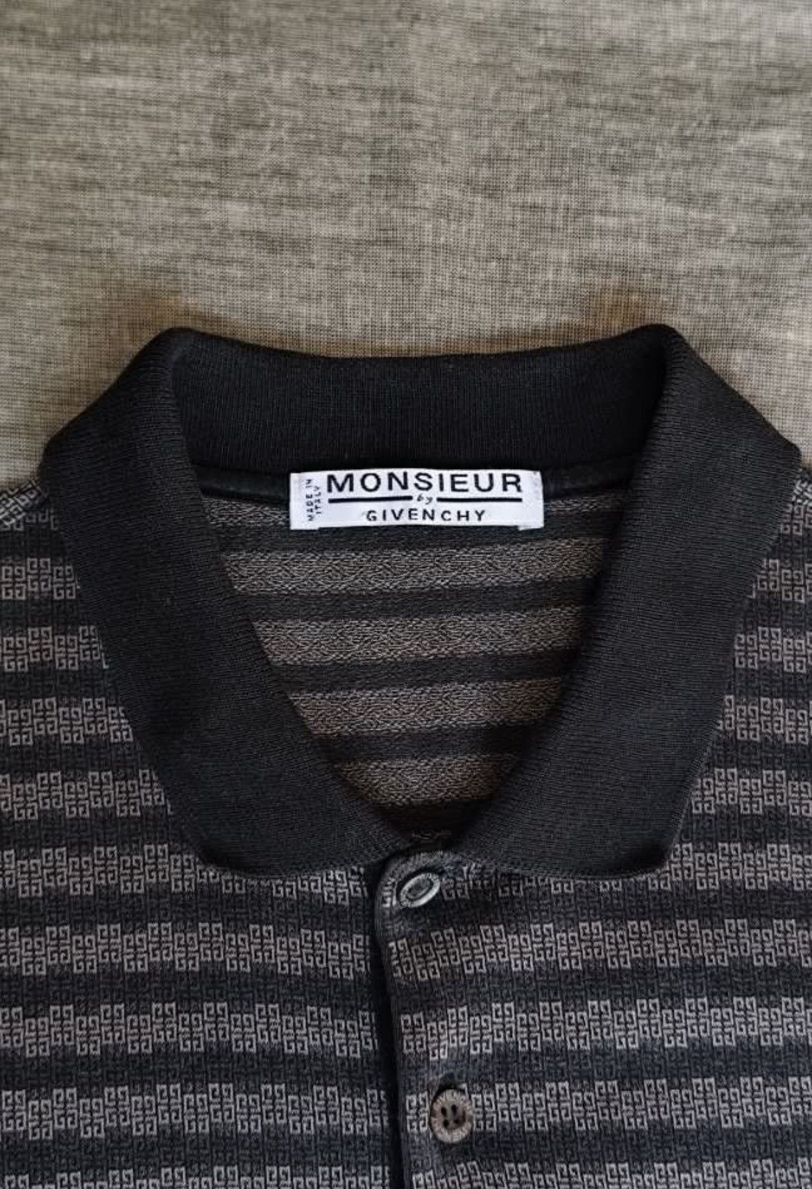 Givenchy Givenchy Monogram Polo Shirt Size US M / EU 48-50 / 2 - 2 Thumbnail