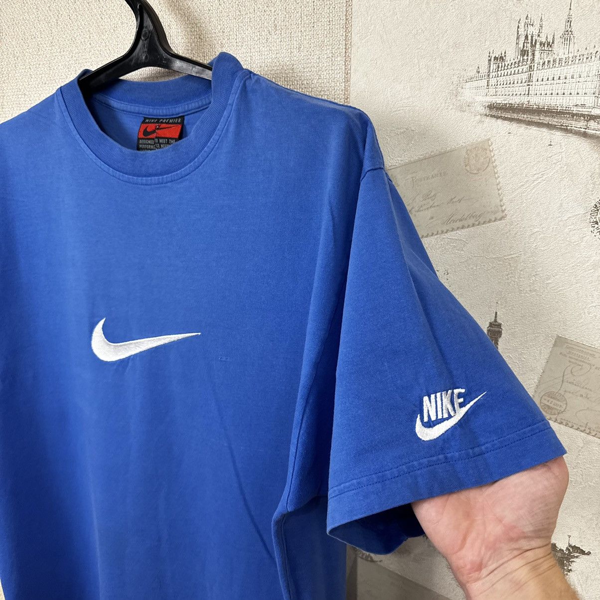 Nike × Vintage Vintage 90s Nike Premier T shirt Blue Centre Logo M Size US M / EU 48-50 / 2 - 14 Thumbnail