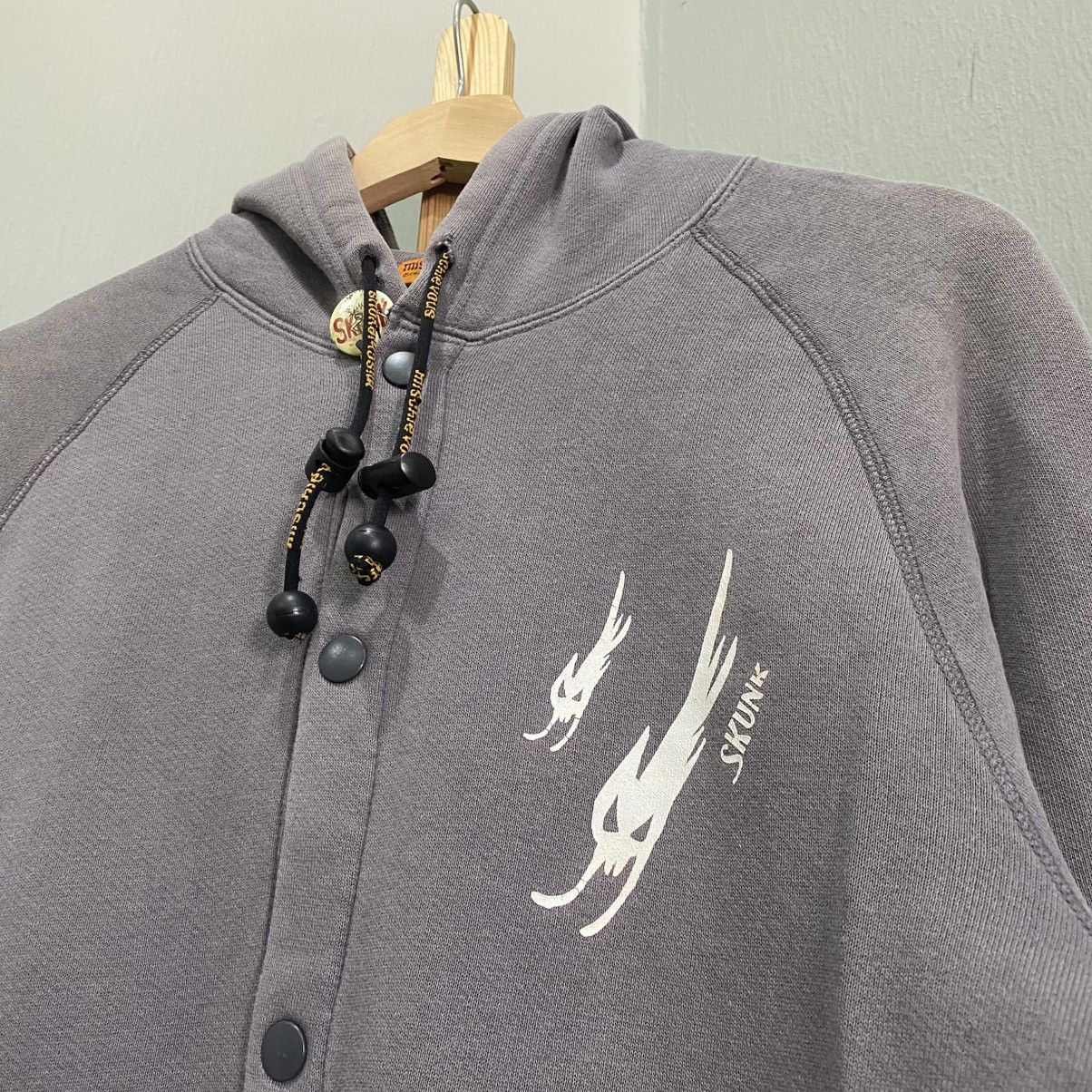 Beauty Beast Vintage Mischievous Blue Rabbit Graphic Punk Pullover Hoodie Size US M / EU 48-50 / 2 - 9 Thumbnail