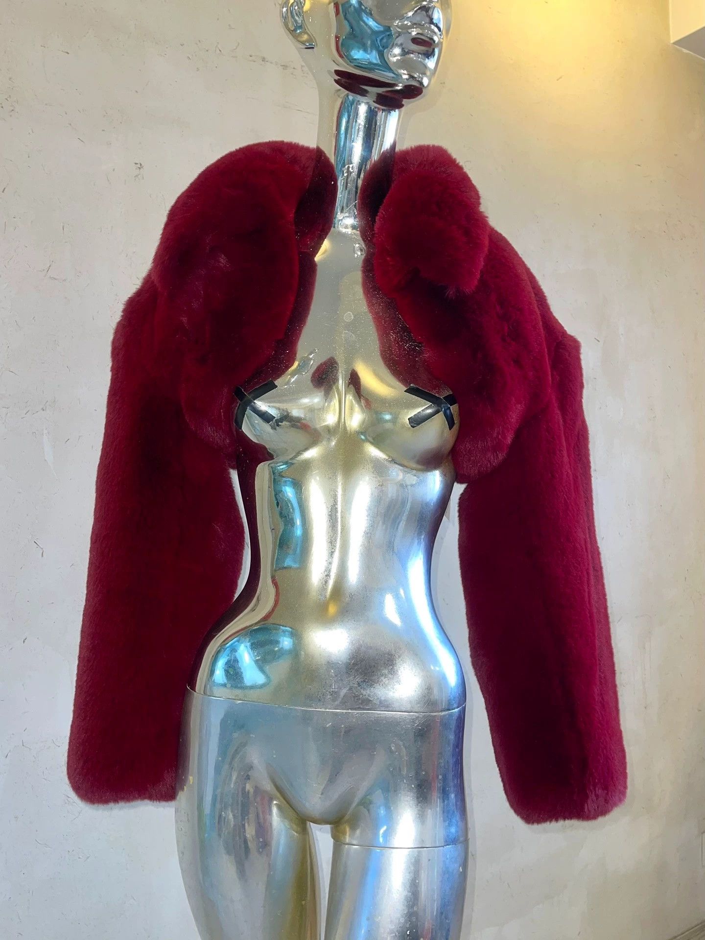 Other LUCENCY Paneled Long Pile Cherry Red Short Vest Size M / US 6-8 / IT 42-44 - 1 Thumbnail