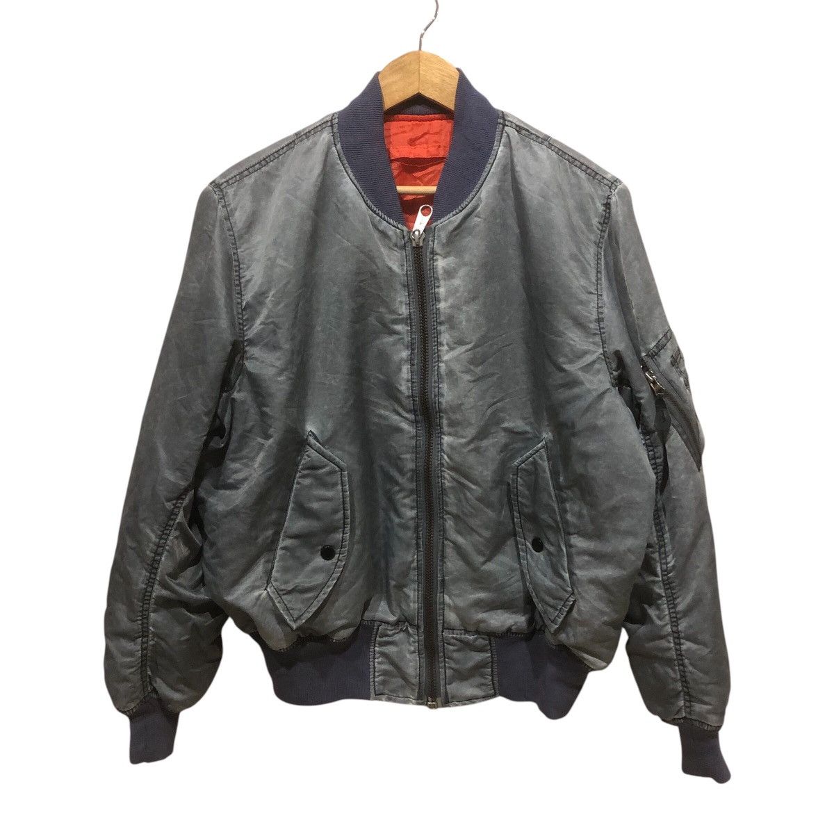 Vintage Vintage Bomber Jacket Silver Distressed Size US M / EU 48-50 / 2 - 1 Thumbnail
