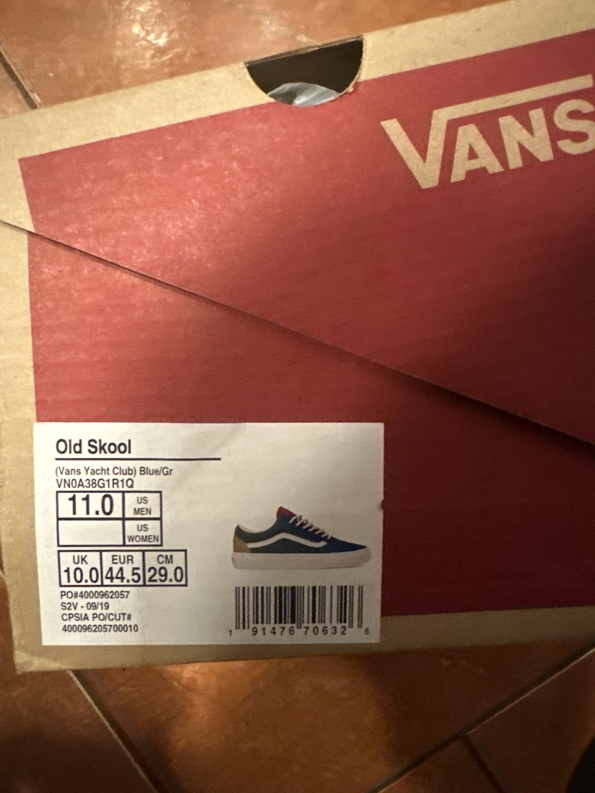Vans Vans Yatch Club Size US 11 / EU 44 - 1 Thumbnail