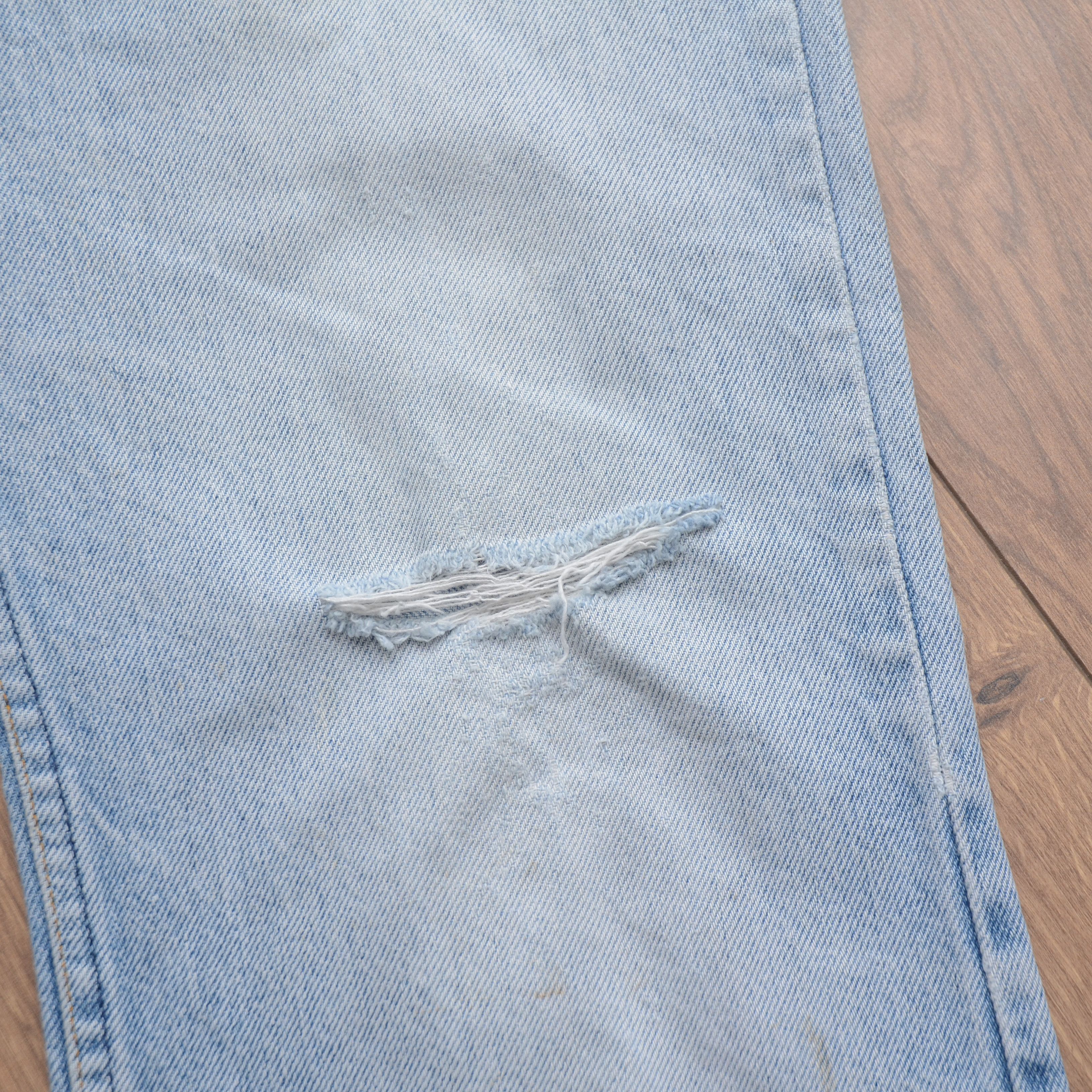 Levi's Vintage Clothing Vintage Rare Levi’s Jeans Blue Thrashed Orange Tab W34 L30 Size US 34 / EU 50 - 12 Thumbnail