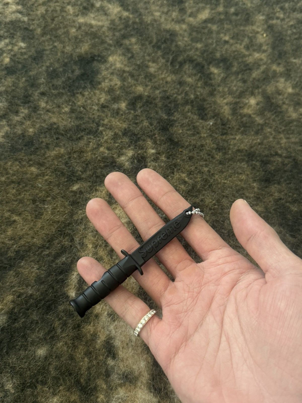Supreme SUPREME X KA BAR EMERGENCY WHISTLE Size ONE SIZE - 3 Thumbnail