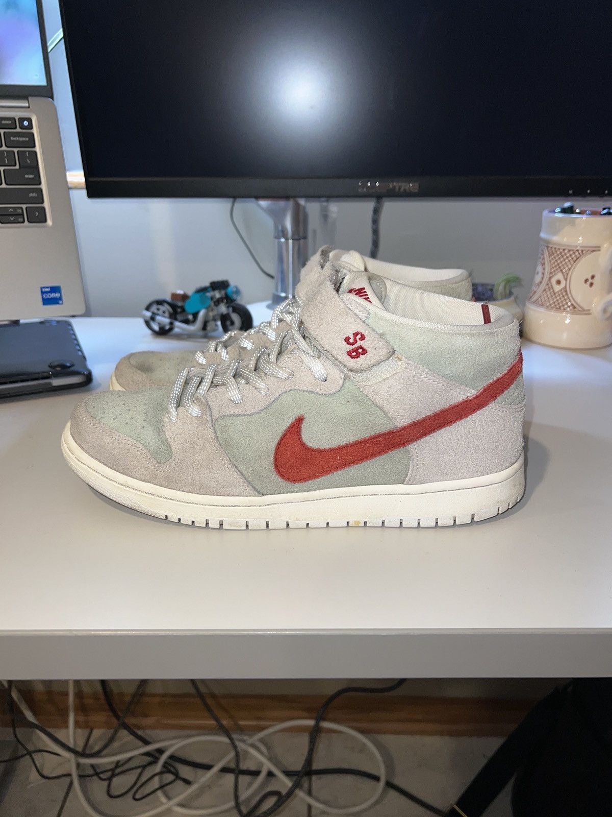 Sb dunk white widows on sale