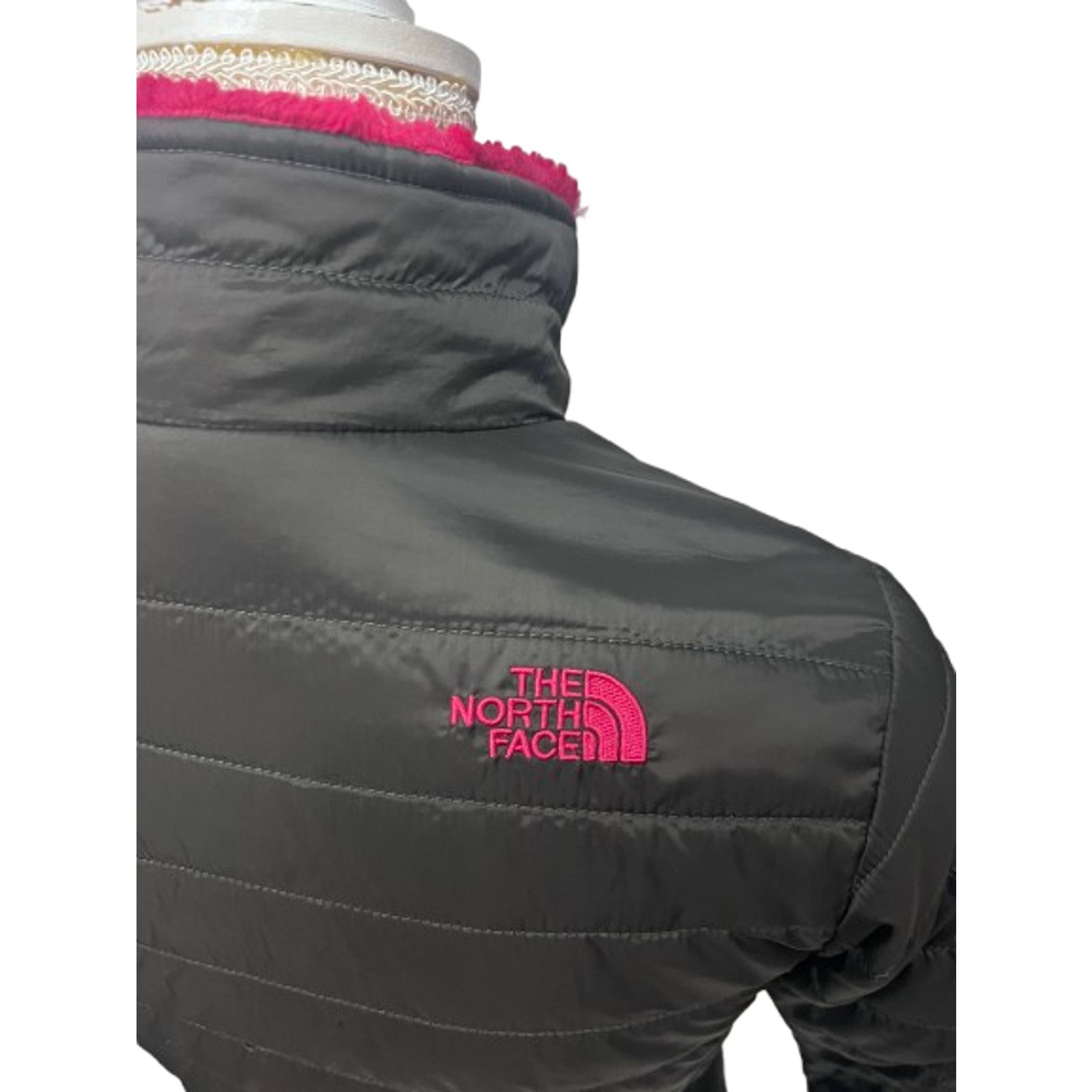 The North Face North Face 2 in 1 Zip Up Puffer Faux Fur Reversible Jacket S Size S / US 4 / IT 40 - 5 Thumbnail