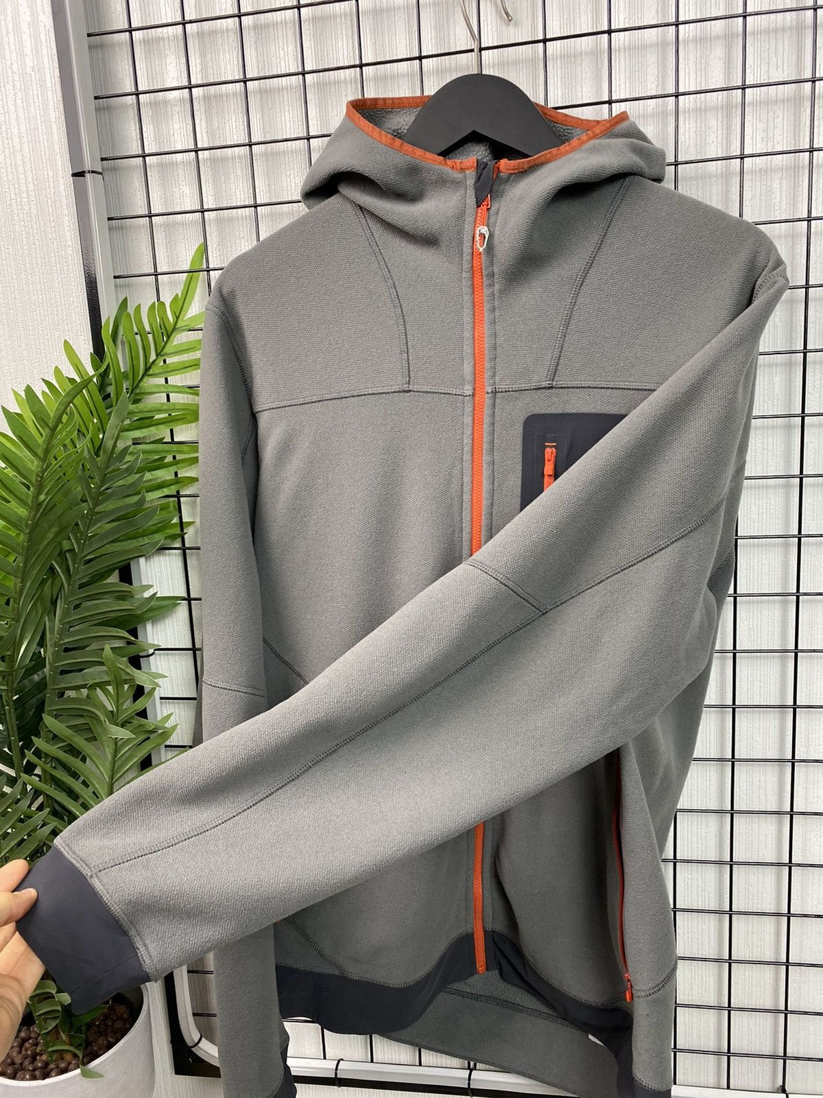 Other Dynafit lightweight Hoodie Fleece Jacket Men Grey Size US M / EU 48-50 / 2 - 9 Thumbnail