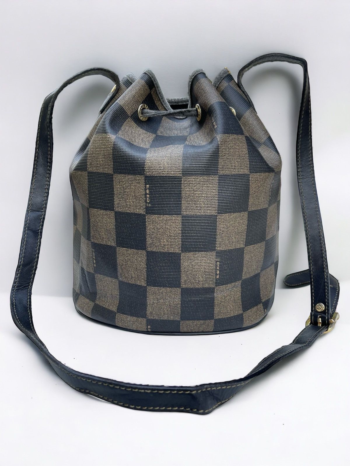 Fendi 🔥VINTAGE 90'S FENDI ROMA ITALY PEQUIN CHECK BUCKET BAG Size ONE SIZE - 2 Thumbnail