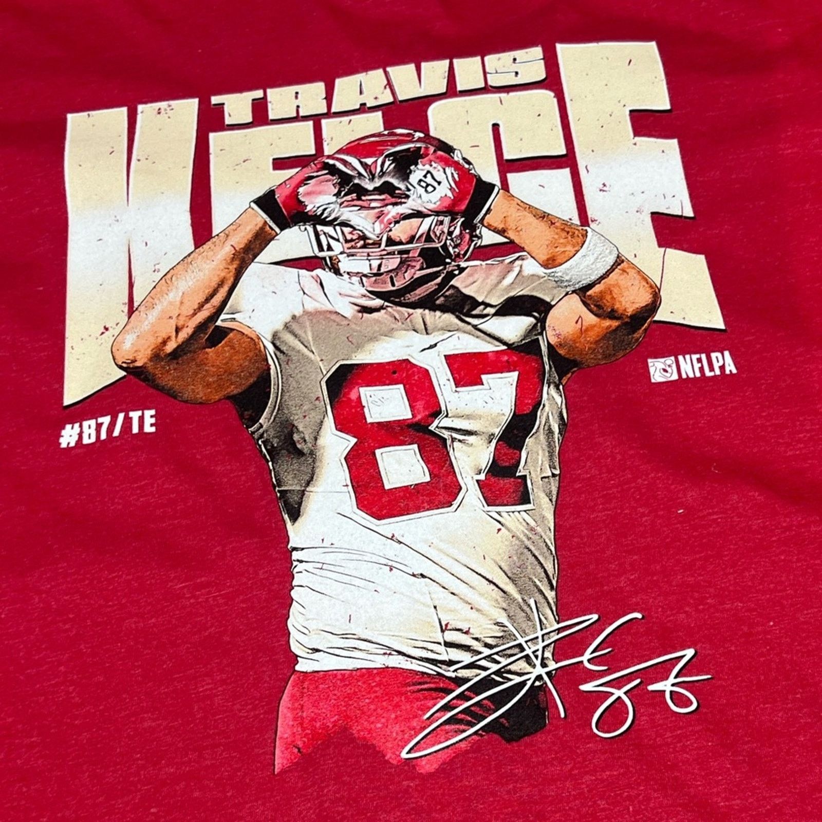 NFL Travis Kelce Heart Kansas City Chiefs T-Shirt Red 500 Level Size US L / EU 52-54 / 3 - 3 Thumbnail