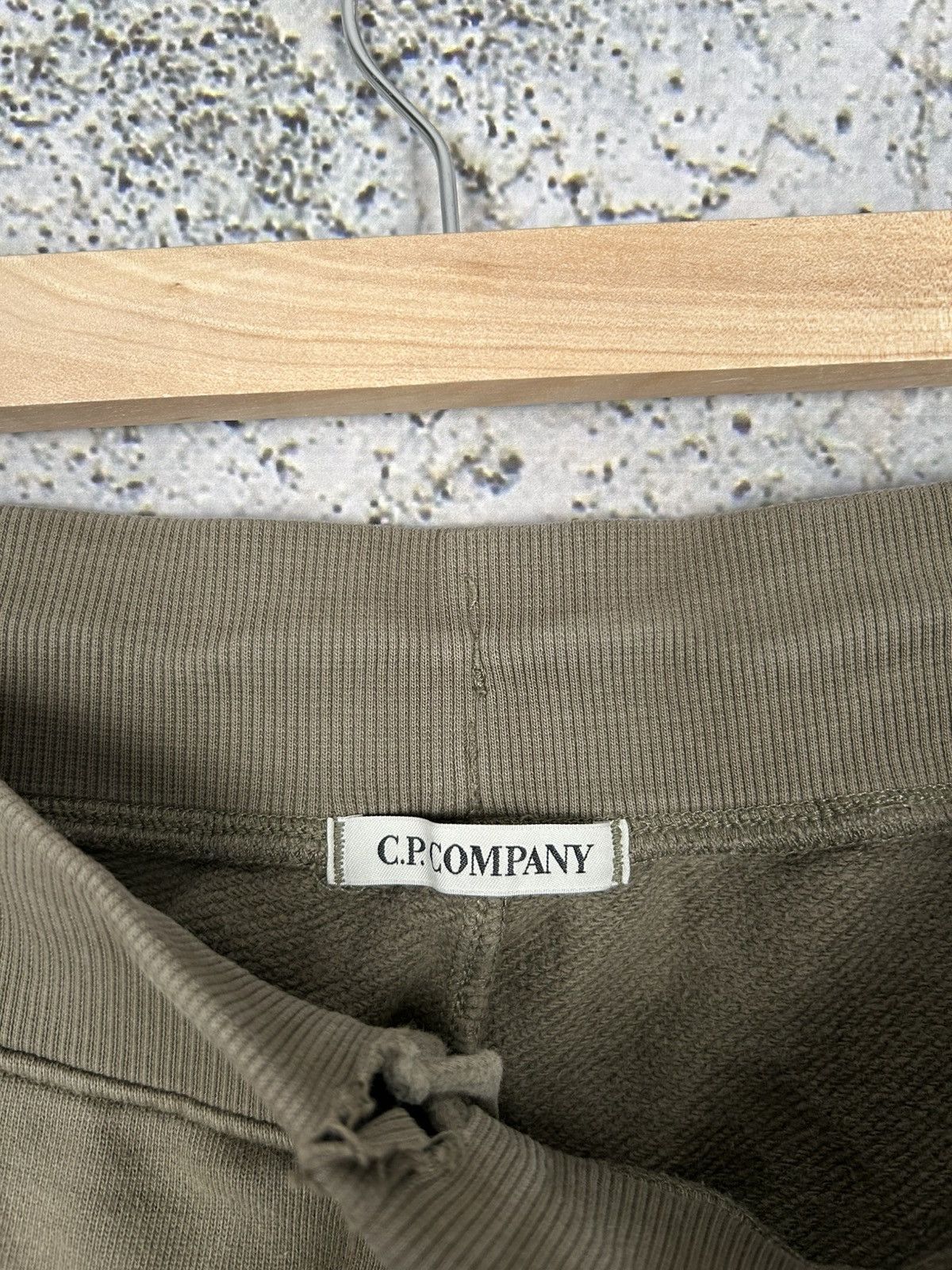 C.P. Company Vintage C.P. Company Khaki Sweatpants Streetwear Rare Size US 32 / EU 48 - 6 Thumbnail