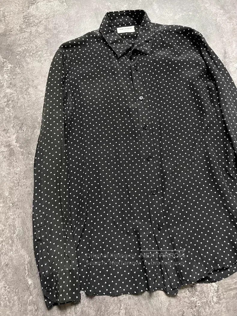 Saint Laurent Paris Saint Laurent Paris All-Over Triangle Printed Silk Shirt Size US XXS / EU 40 - 2 Thumbnail