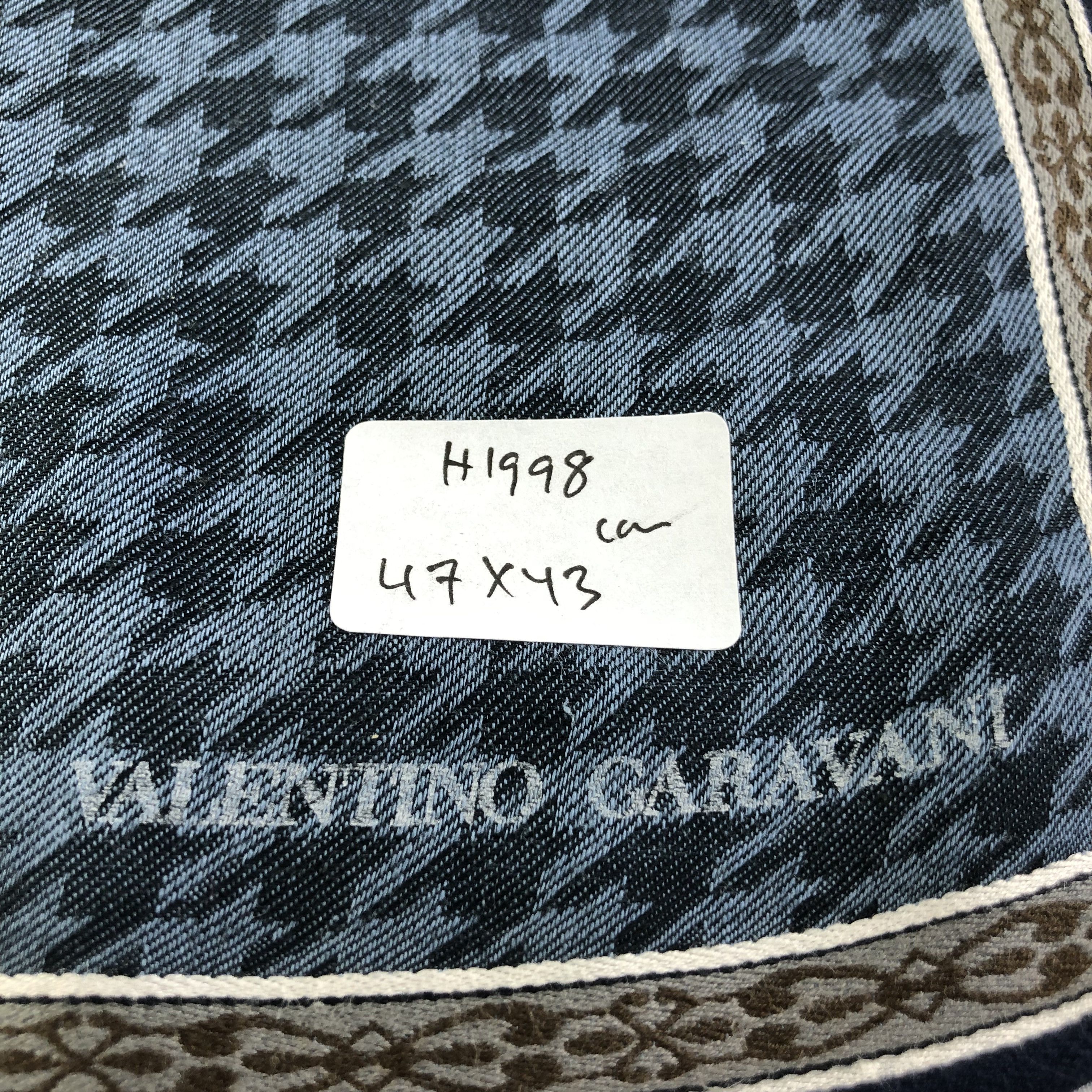 Vintage Valentino Garavani Handkerchief Neckerchief Bandana H1998 Size ONE SIZE - 5 Thumbnail
