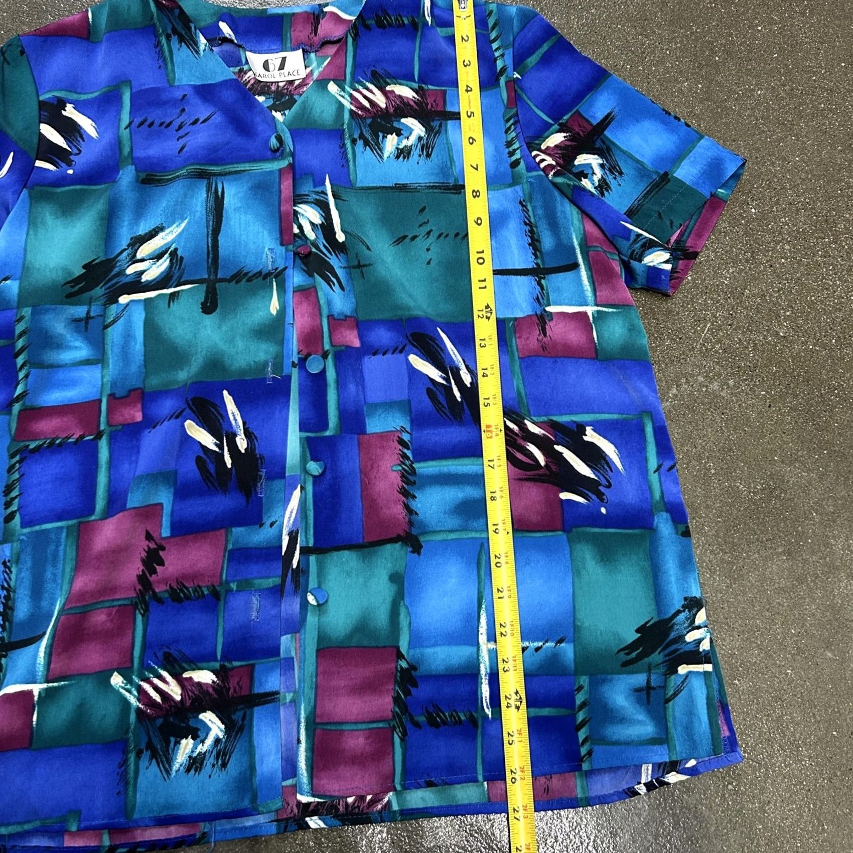Vintage VINTAGE Karol Place Shirt Womens Large Blue Teal Abstract Print Button 90s Geometric Sleeve Short Button-Front V-Neck Blouse Size XL / US 12-14 / IT 48-50 - 4 Thumbnail