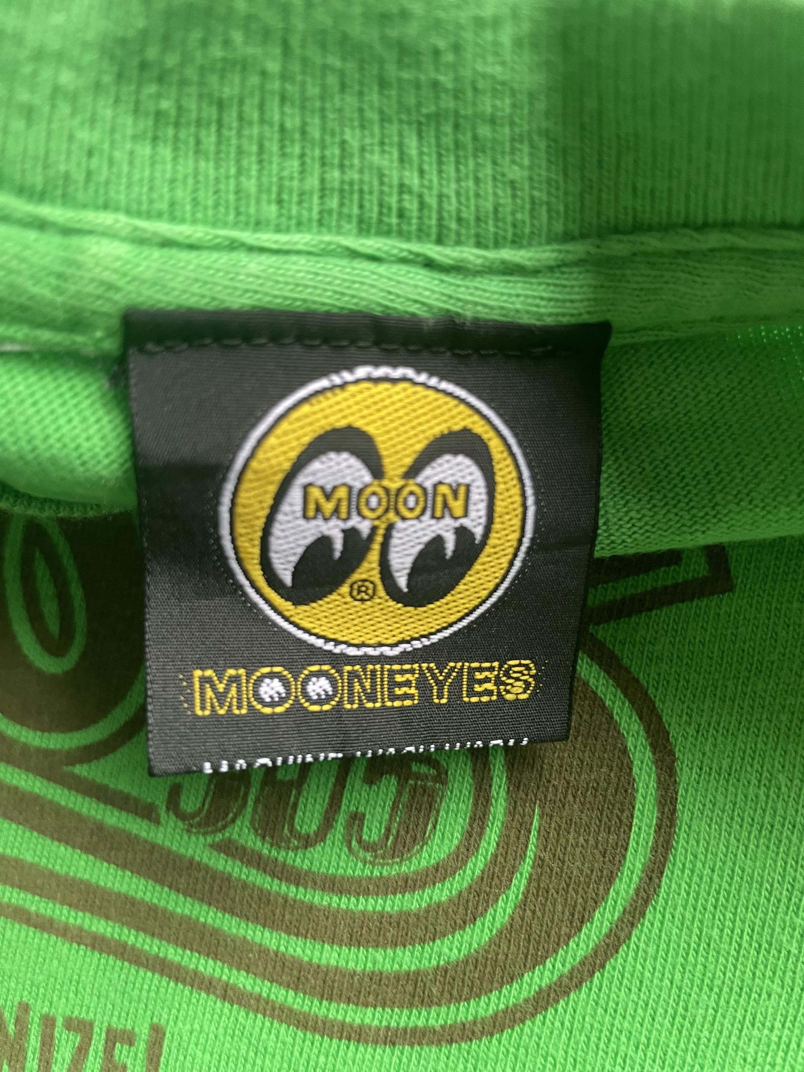 Other Mooneyes x Looney Tunes Tshirt Size US M / EU 48-50 / 2 - 7 Thumbnail