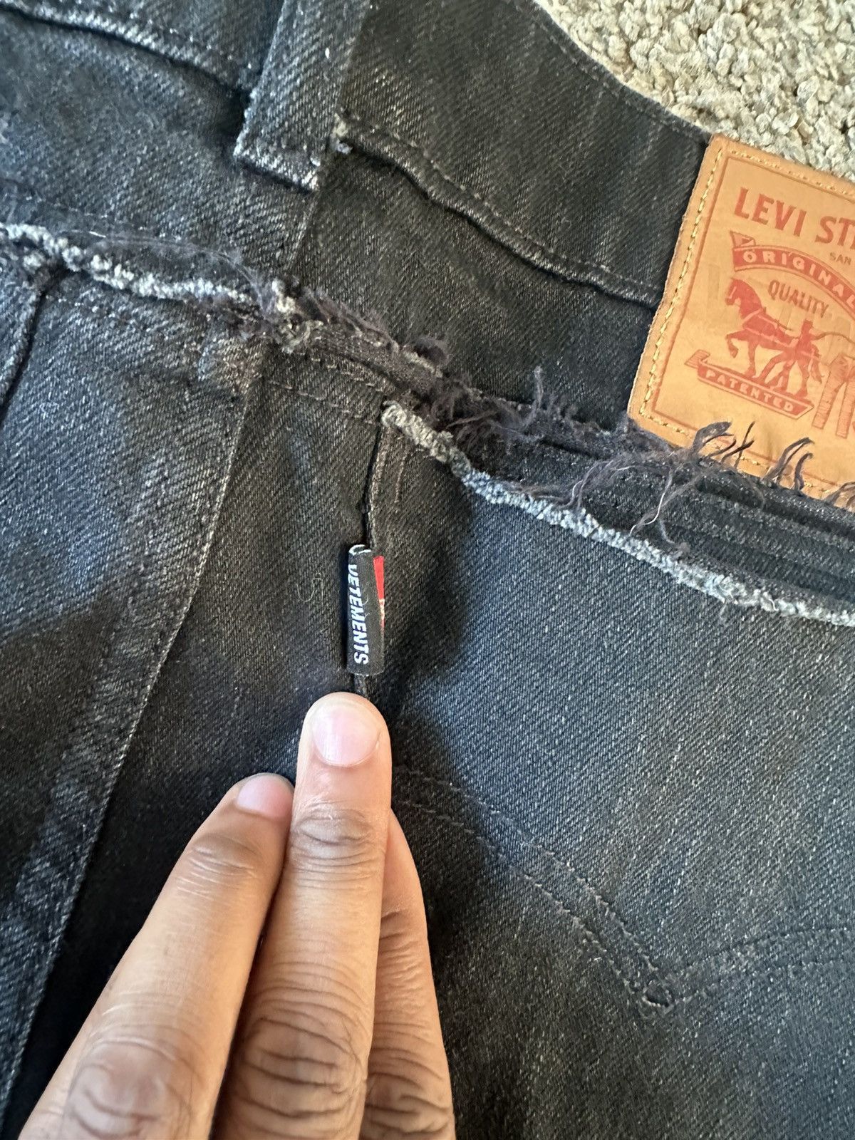 Levi's × Vetements Vetements x Levis 2018 Size US 32 / EU 48 - 5 Thumbnail