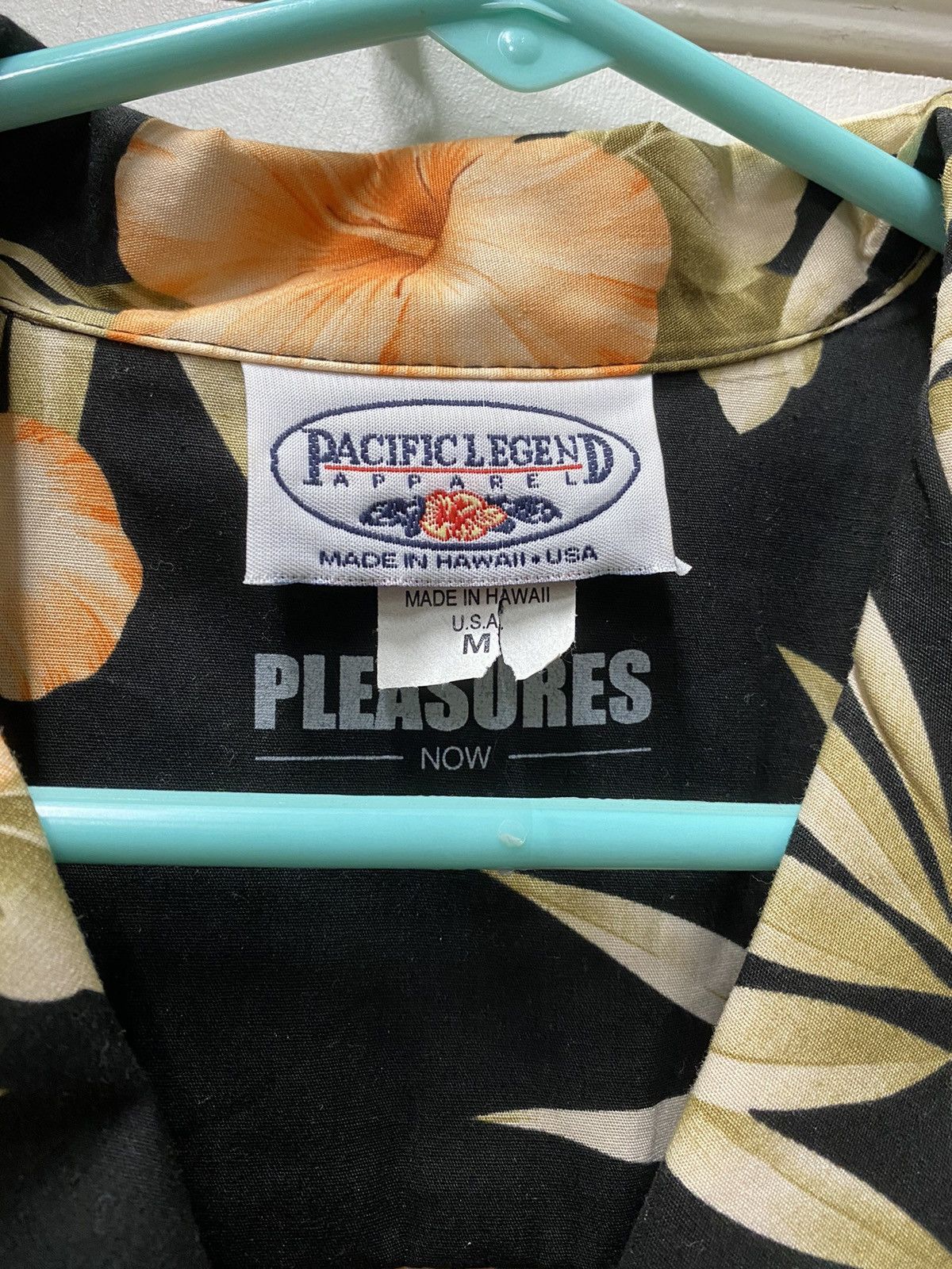 Pacific Legend Pleasures Aloha Hawaiian Shirt Size US M / EU 48-50 / 2 - 4 Thumbnail