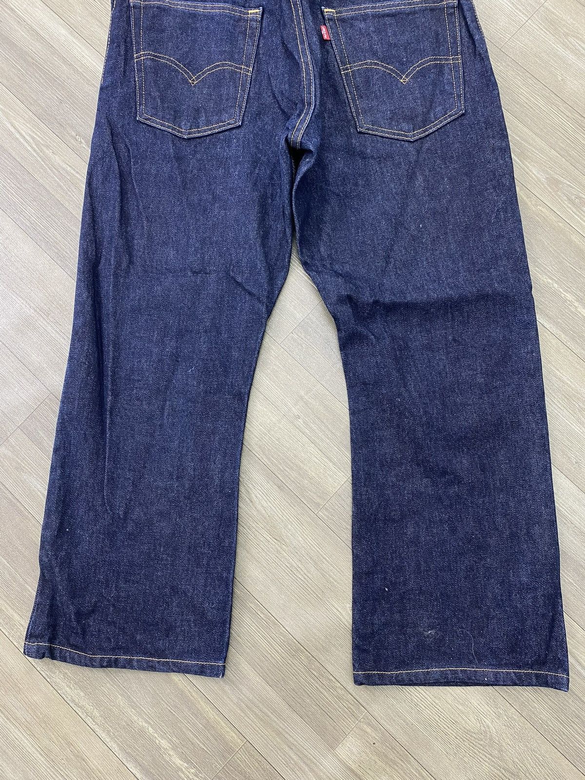 Levi's Vintage Clothing 2000s Vintage Levis 517 Bell Button Bootcut Flared Jeans Size US 33 - 16 Thumbnail