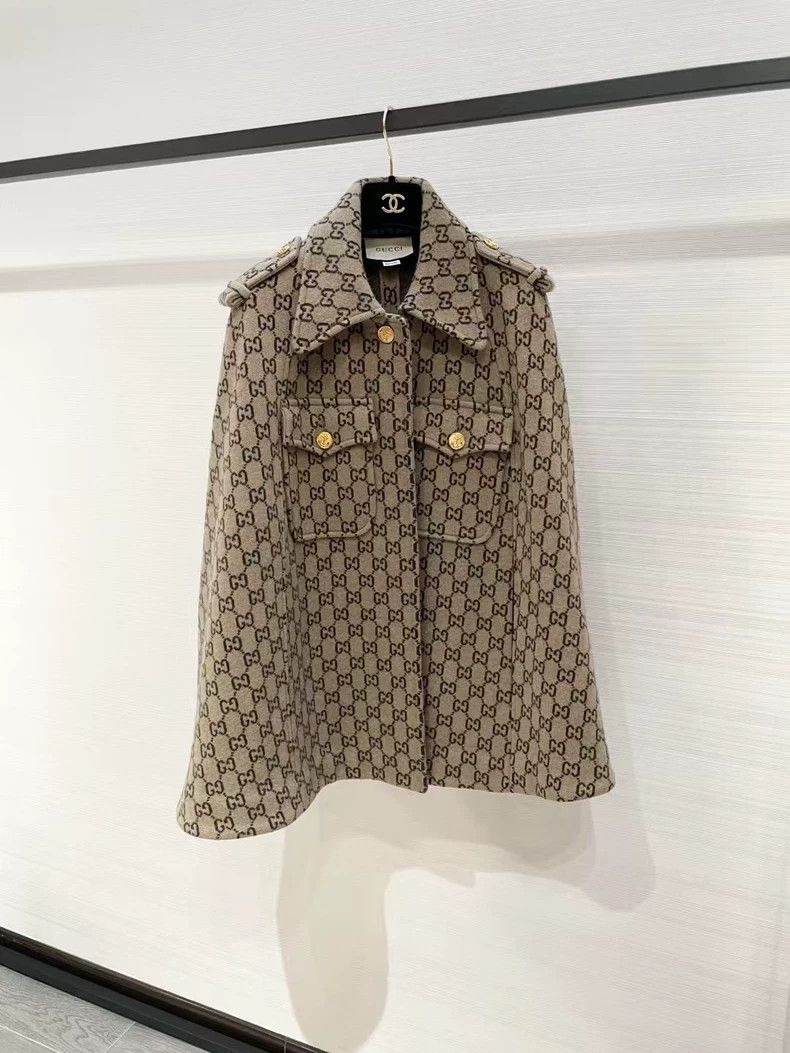 Gucci Gucci Logo Wool Cape Coat Size US M / EU 48-50 / 2 - 1 Thumbnail