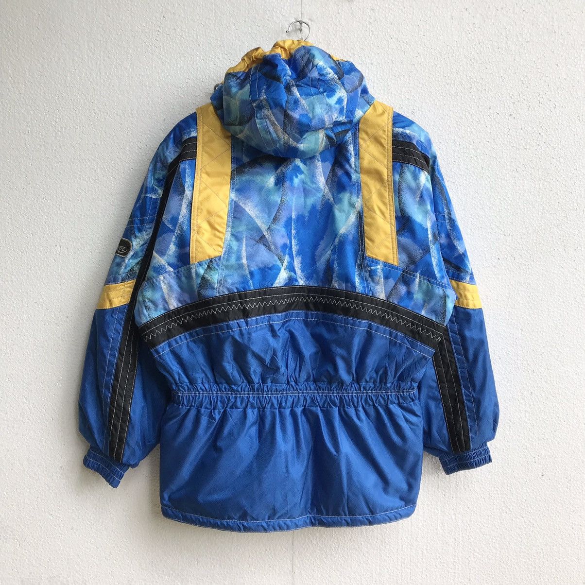 Sports Specialties Accelerate snowboard multicolor windcheater hoodie jacket Size US L / EU 52-54 / 3 - 2 Thumbnail