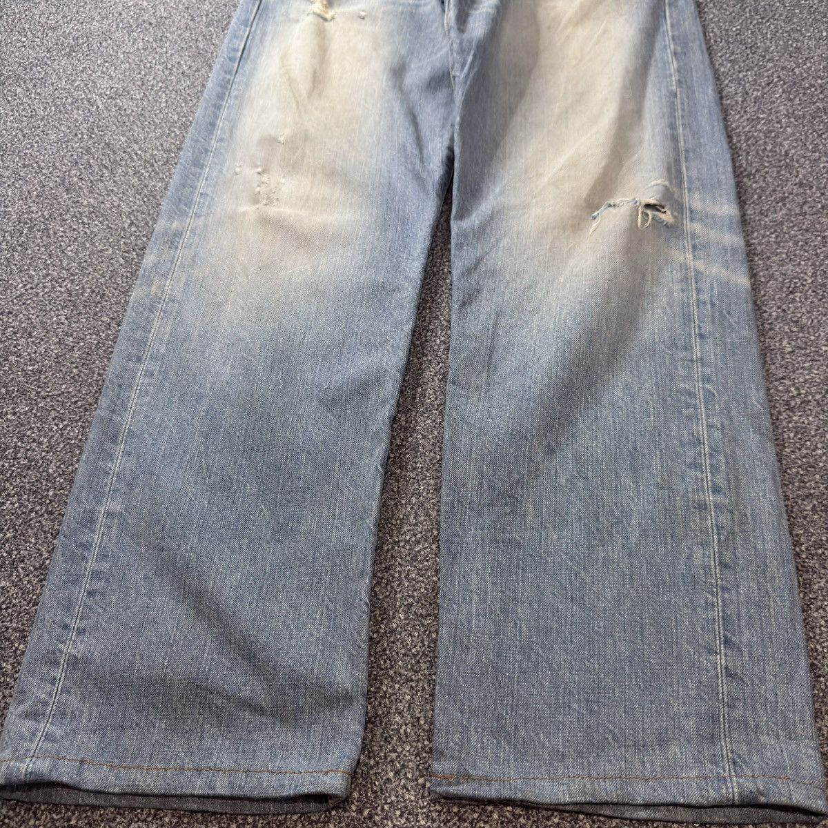 Engineered Garments × Levi's Vintage Y2K Levis 501 Wideleg Heavy Faded Washed Denim Jeans Size US 33 - 5 Thumbnail