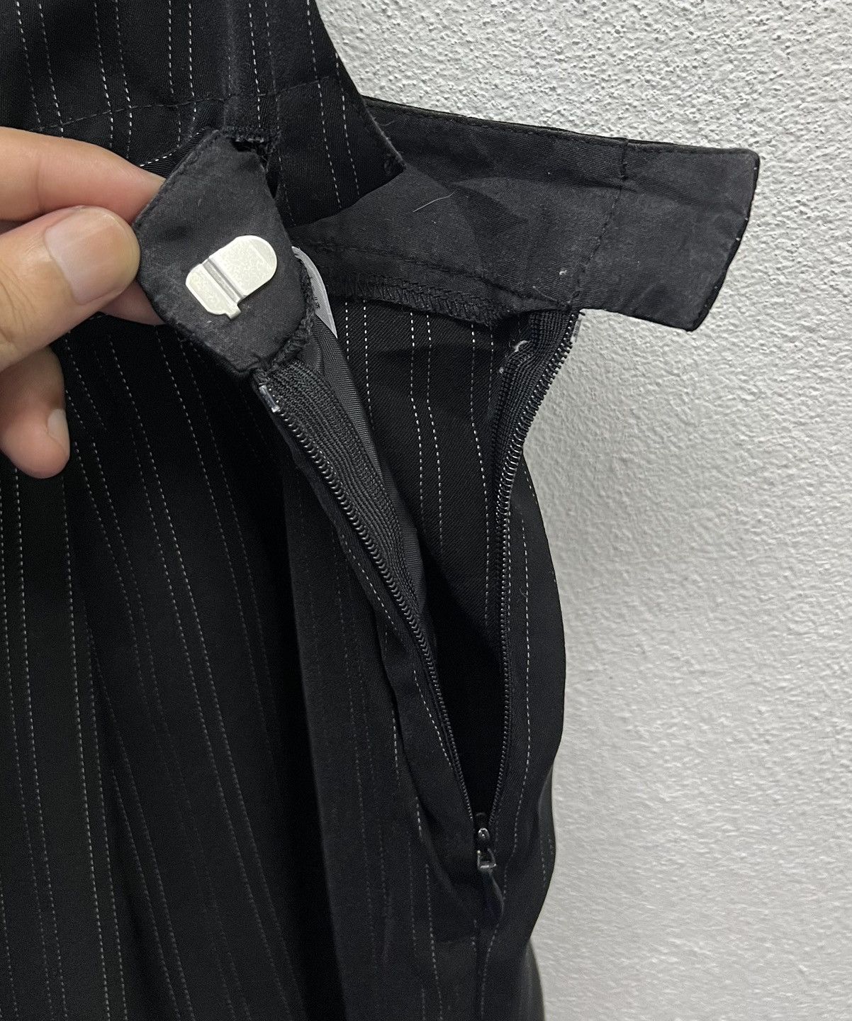 GU VINTAGE GU BLACK OVERALLS Size 29" - 8 Thumbnail