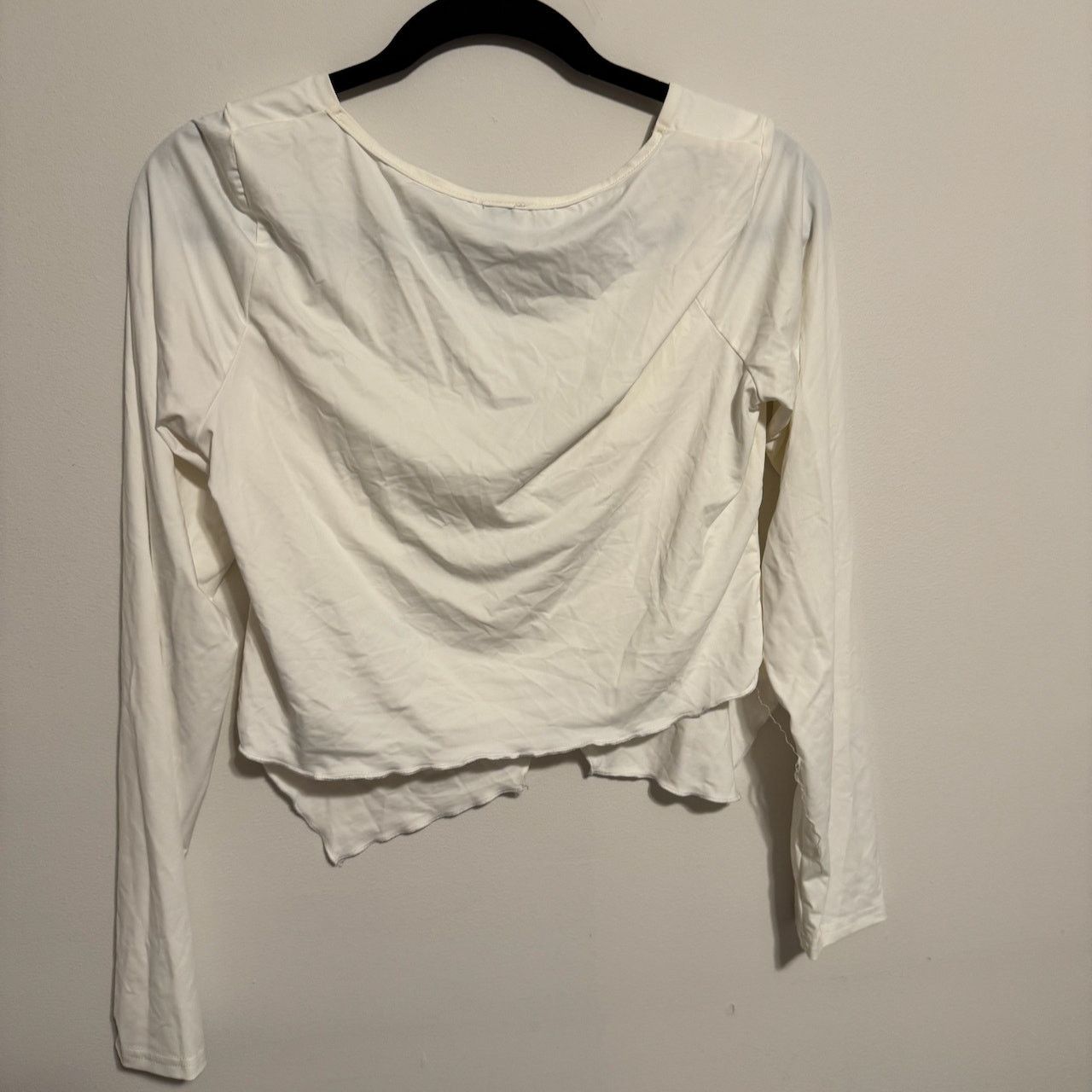 PRINCESS POLLY Princess Polly Long Sleeve White Cut Out Ring Top Size L / US 10 / IT 46 - 2 Thumbnail