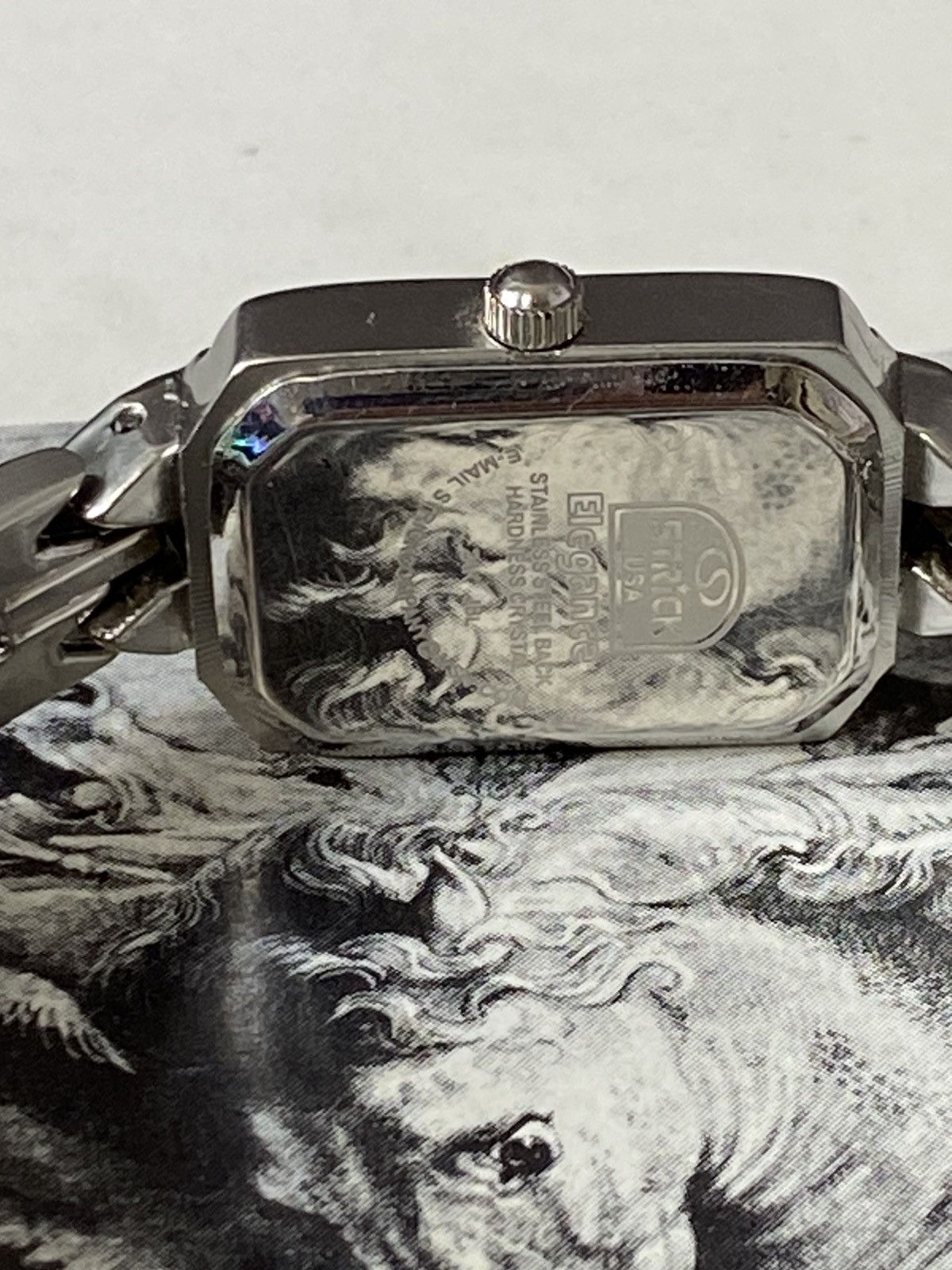 Jewelry Futuristic Watch: Elegant & Unique Design Size ONE SIZE - 11 Thumbnail