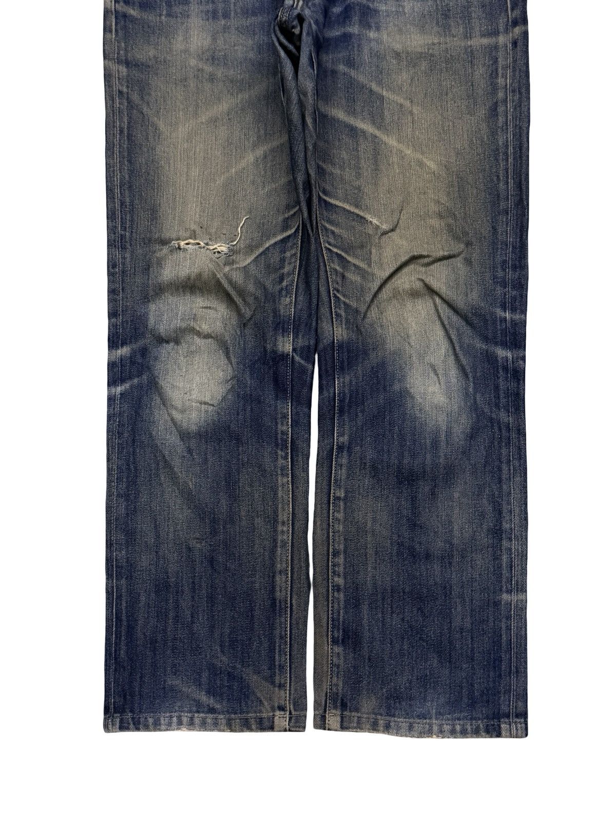Uniqlo Vintage Uniqlo Jeans Japan | Vintage Faded Mud Wash | W33 Size US 33 - 6 Thumbnail