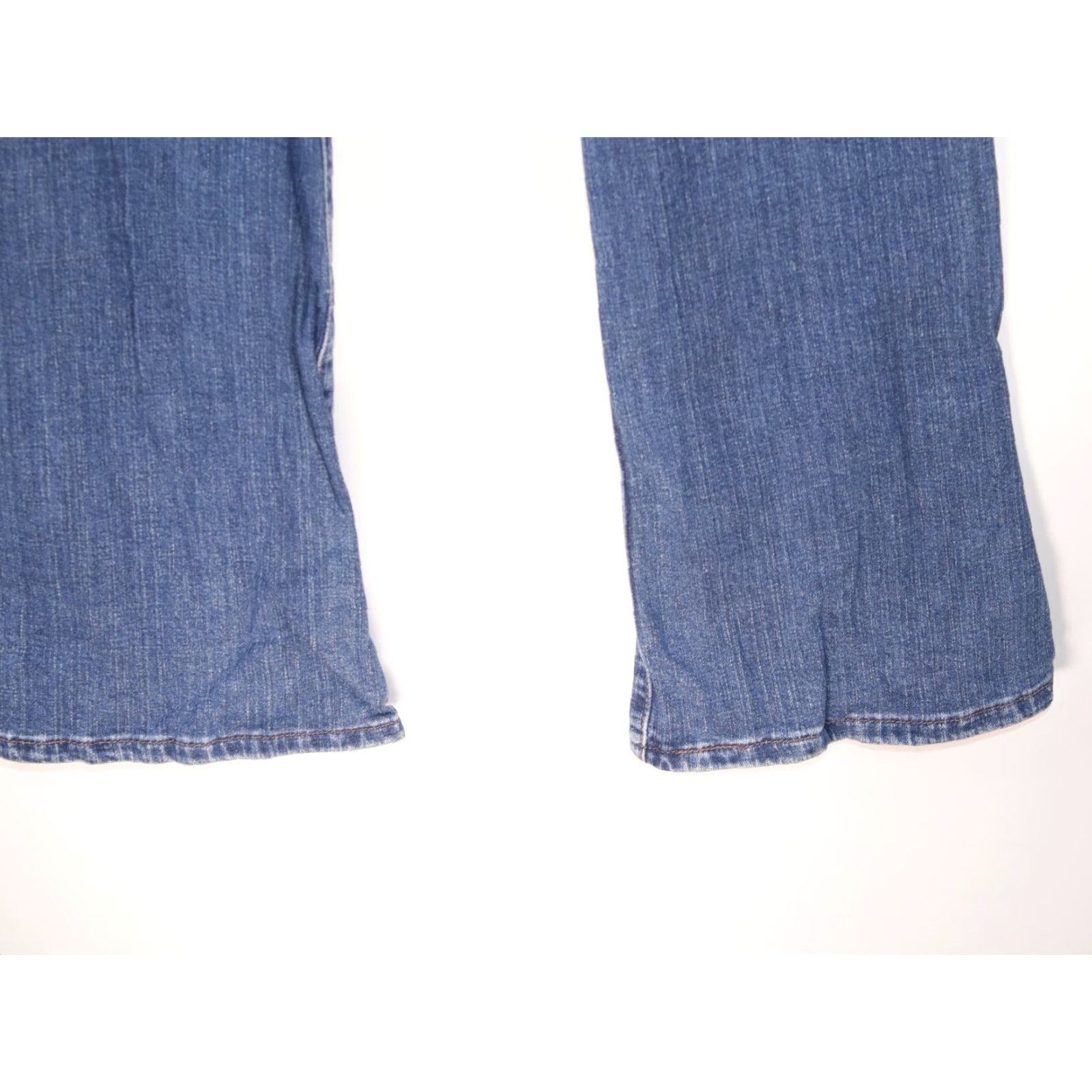 Vintage VINTAGE Levi's 515 Boot Cut Jeans Women's 8 High Rise 31x29 Blue Denim Medium Wash Jeans Women Size 24" / US 00 / IT 34 - 6 Thumbnail
