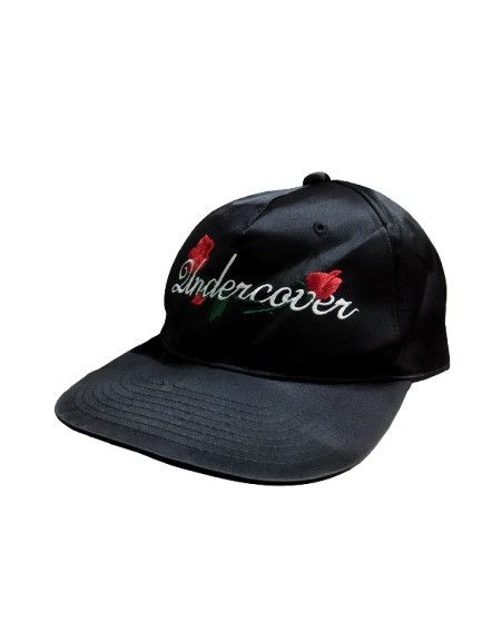 Jun Takahashi × Undercover Undercover Roses Satin Hat Size ONE SIZE - 1 Thumbnail