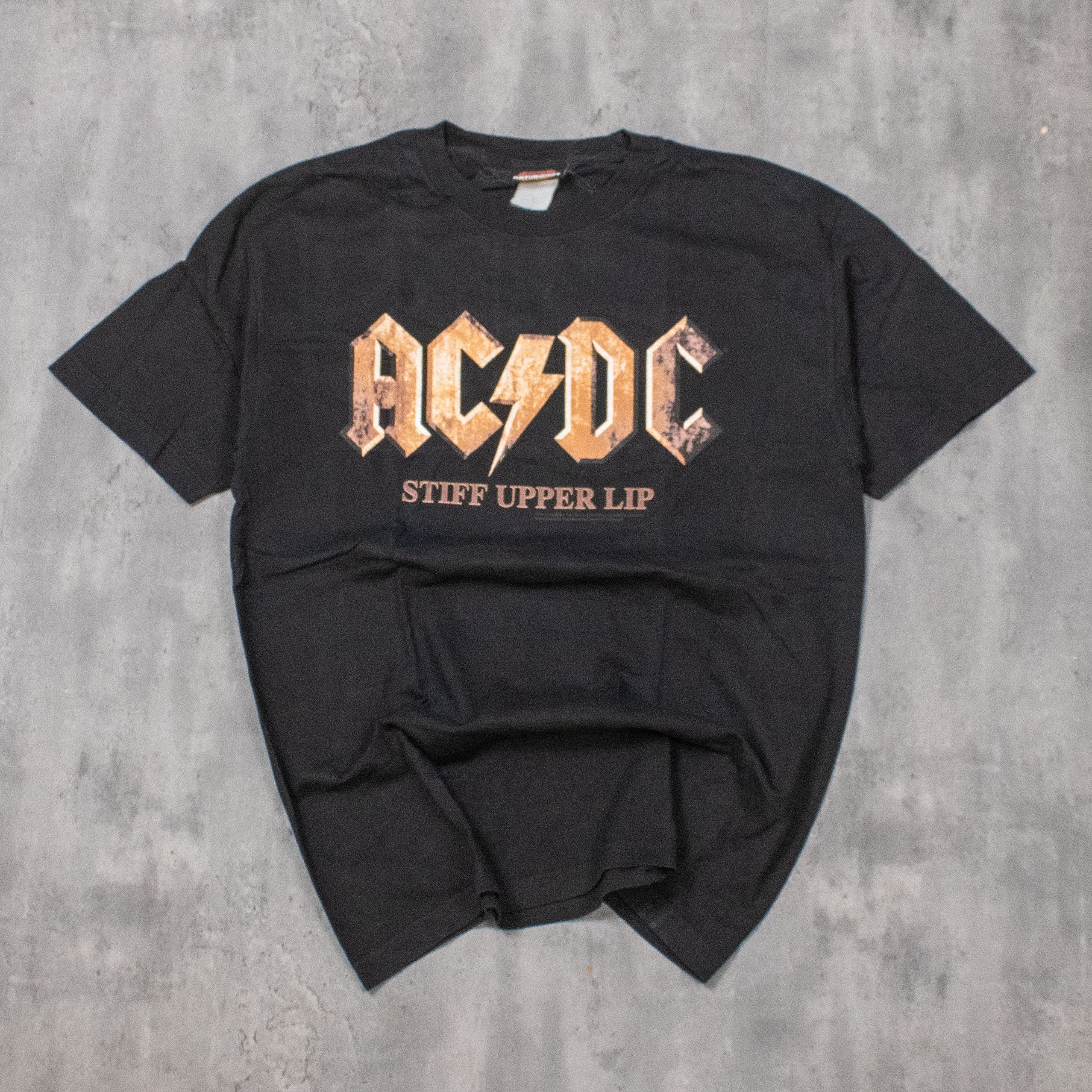 Band Tees Y2K AC/DC Stiffer Upper Lip Bon Scott Crazy Black T-Shirt Size US L / EU 52-54 / 3 - 3 Thumbnail