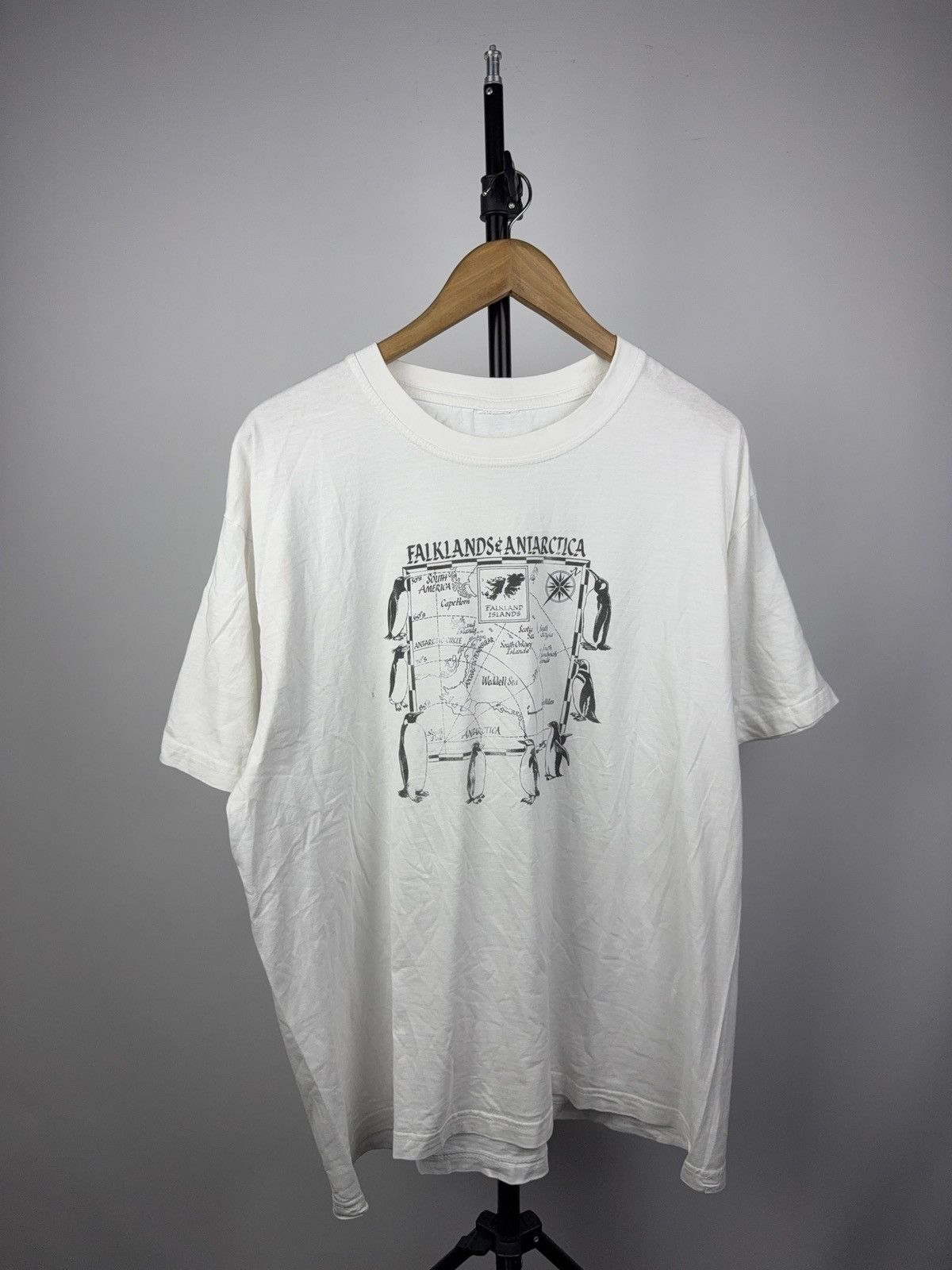 Vintage Retro Vintage Falklands & Antarctica Map Graphic Tee 90s Size US XL / EU 56 / 4 - 1 Thumbnail