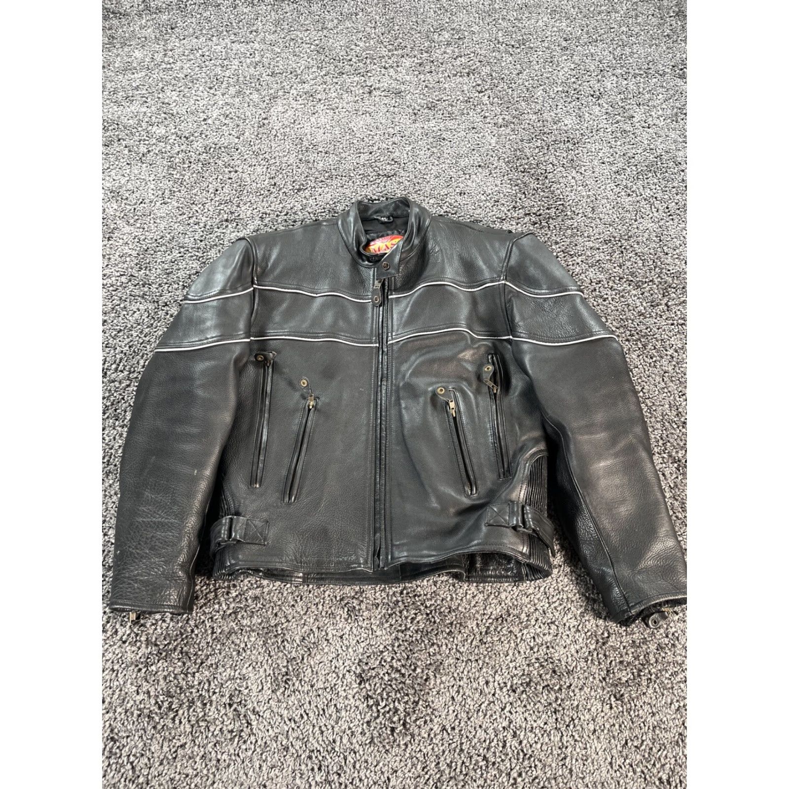 Vintage VINTAGE Mas Leather Motorcycle Jacket Men’s 44 Black Jacket Mens 90s Biker Grunge Punk Leather Belted Collared Full Zip Lined Pockets Regular Size 44 Size US S / EU 44-46 / 1 - 2 Thumbnail