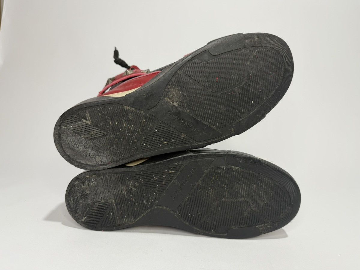 Givenchy Givenchy Tyson Black/Dark Red Leather Star Studded Sneakers Size US 8 / EU 41 - 10 Thumbnail