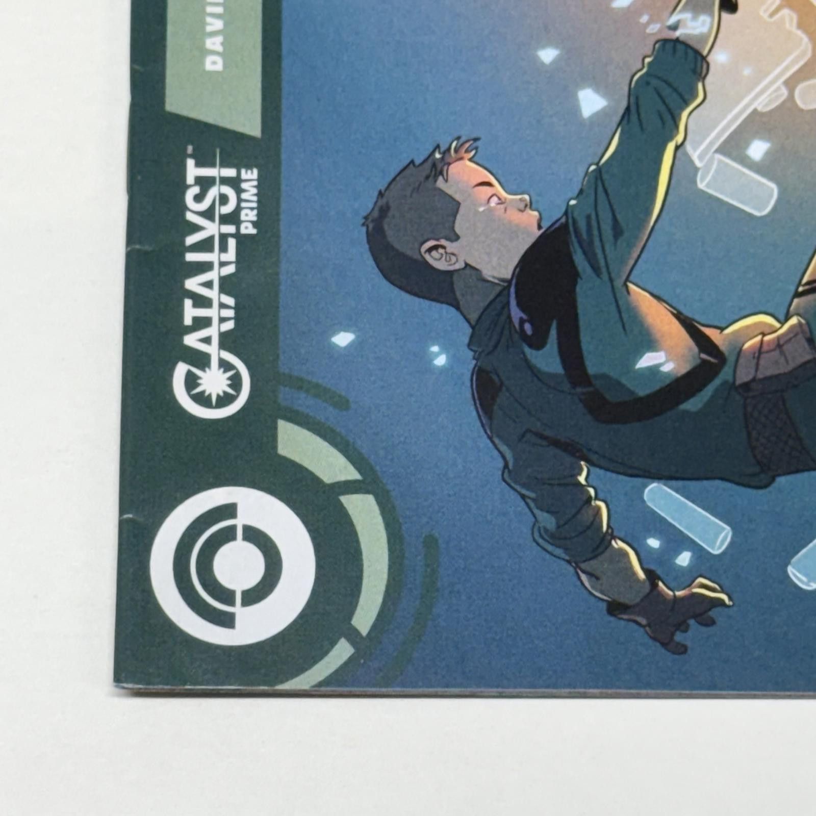 Designer Superb #11 Volume 3 Issue 2 JUL 2018 - Catalyst Prime NM+ Size ONE SIZE - 3 Thumbnail