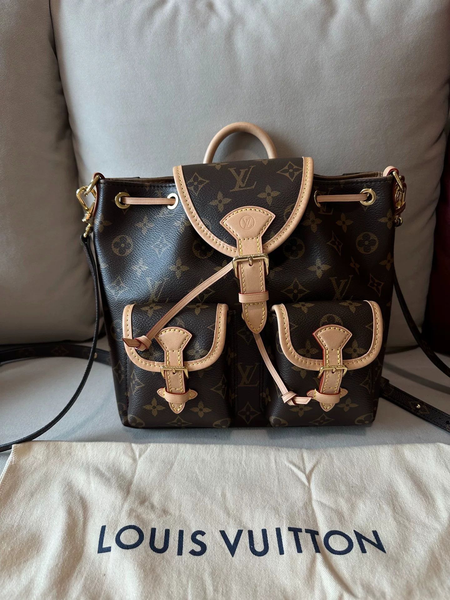 Louis Vuitton LV Backpack M46932 Size ONE SIZE - 1 Thumbnail