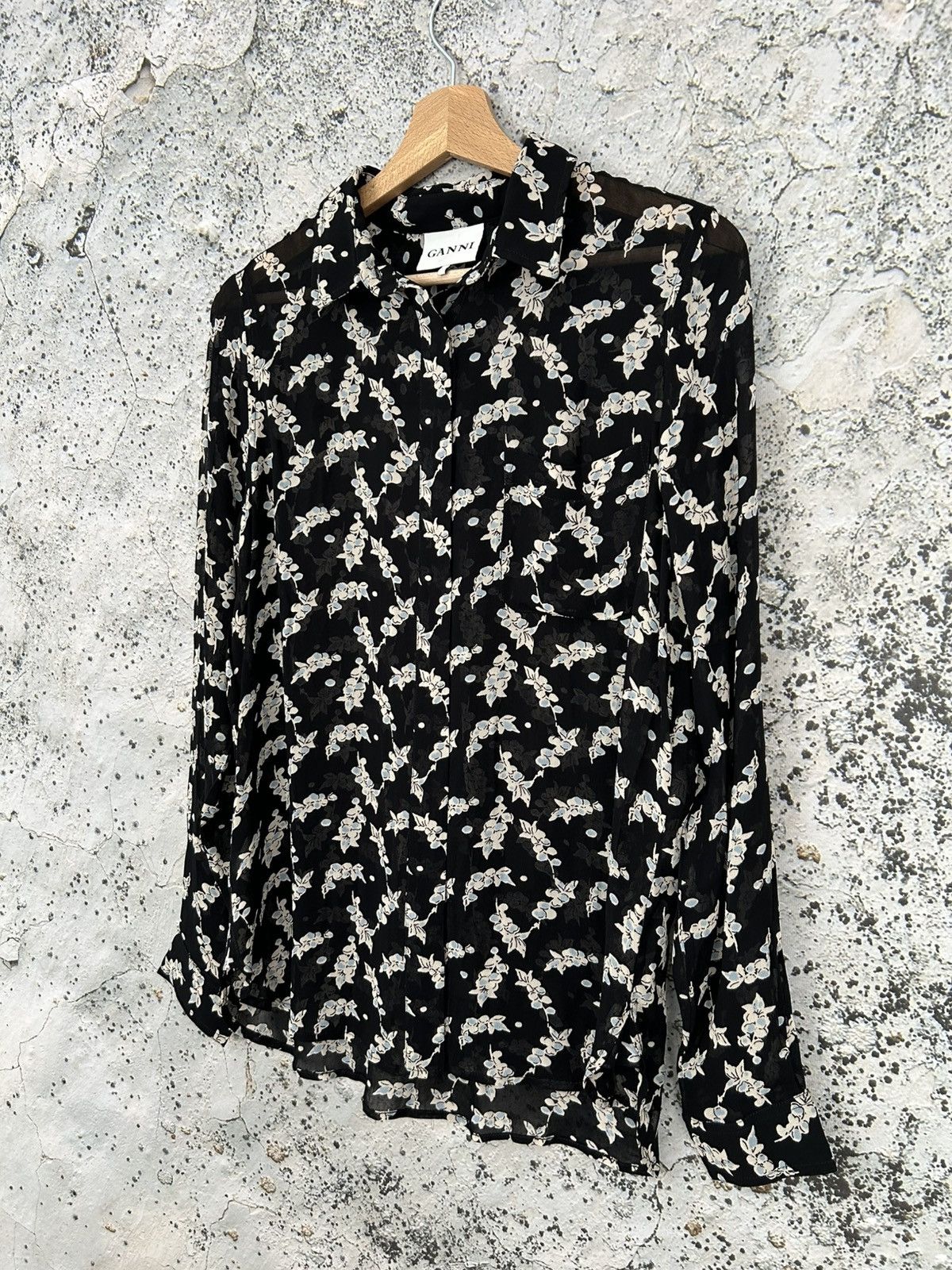 Ganni Ganni Viscose Flowers Shirt Avant Garde Grunge Laternative Size XS / US 0-2 / IT 36-38 - 2 Thumbnail