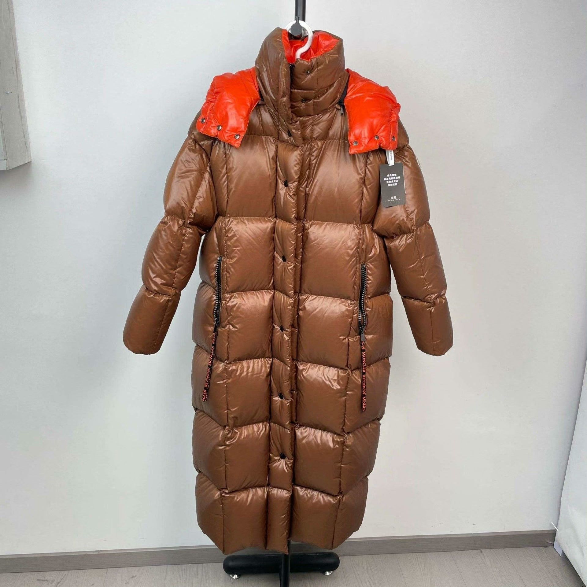 Moncler Moncler Down Long Orange Down Jacket 22 Women Size XS / US 0-2 / IT 36-38 - 1 Thumbnail