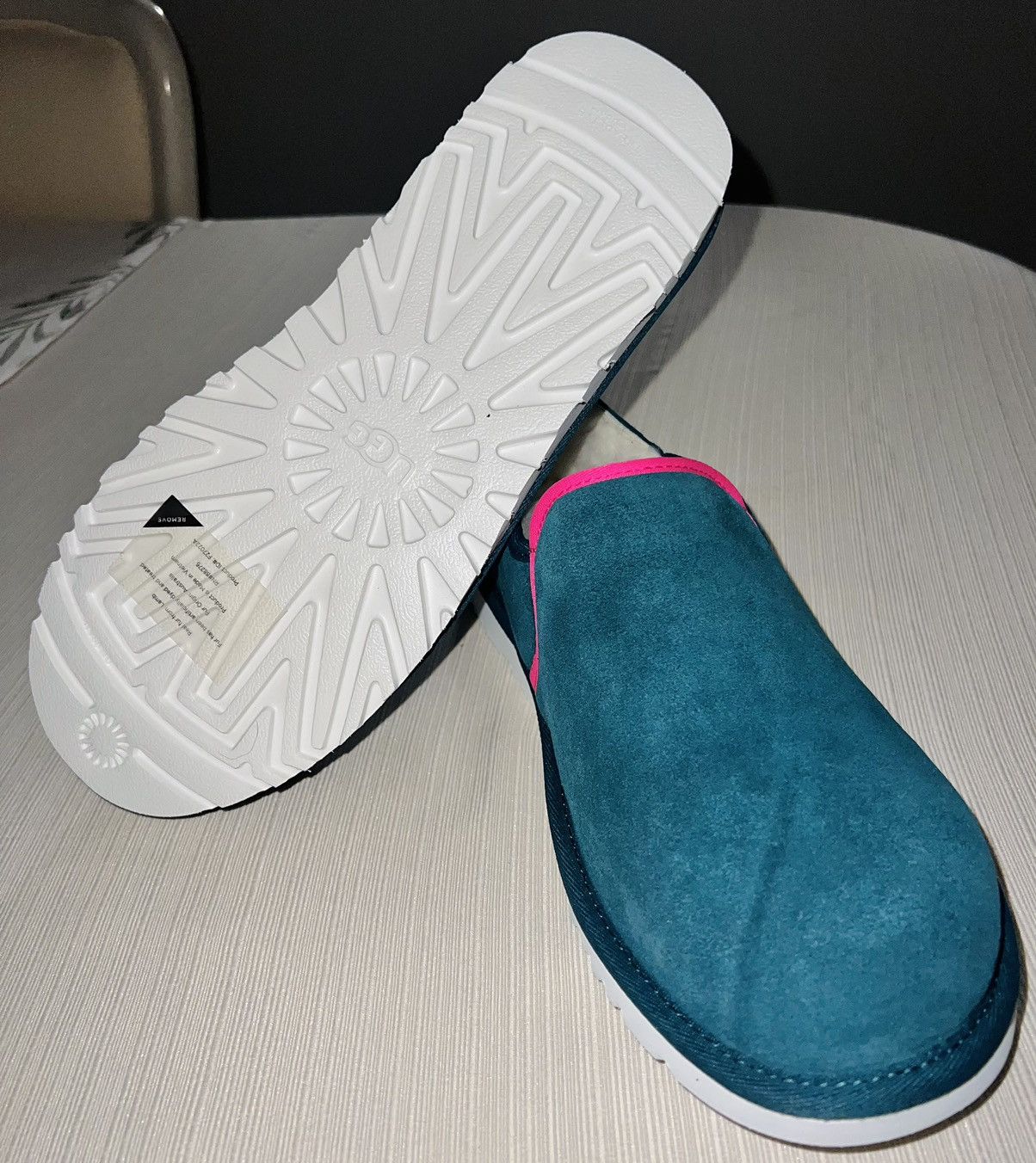 Designer × Ugg MENS UGG KENTON Size US 11 / EU 44 - 15 Thumbnail